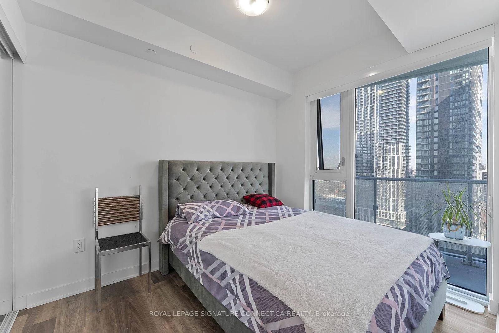 Photo 14 of Unit 2107, 100 Dalhousie St, Toronto, Church-Yonge Corridor — HOMEH
