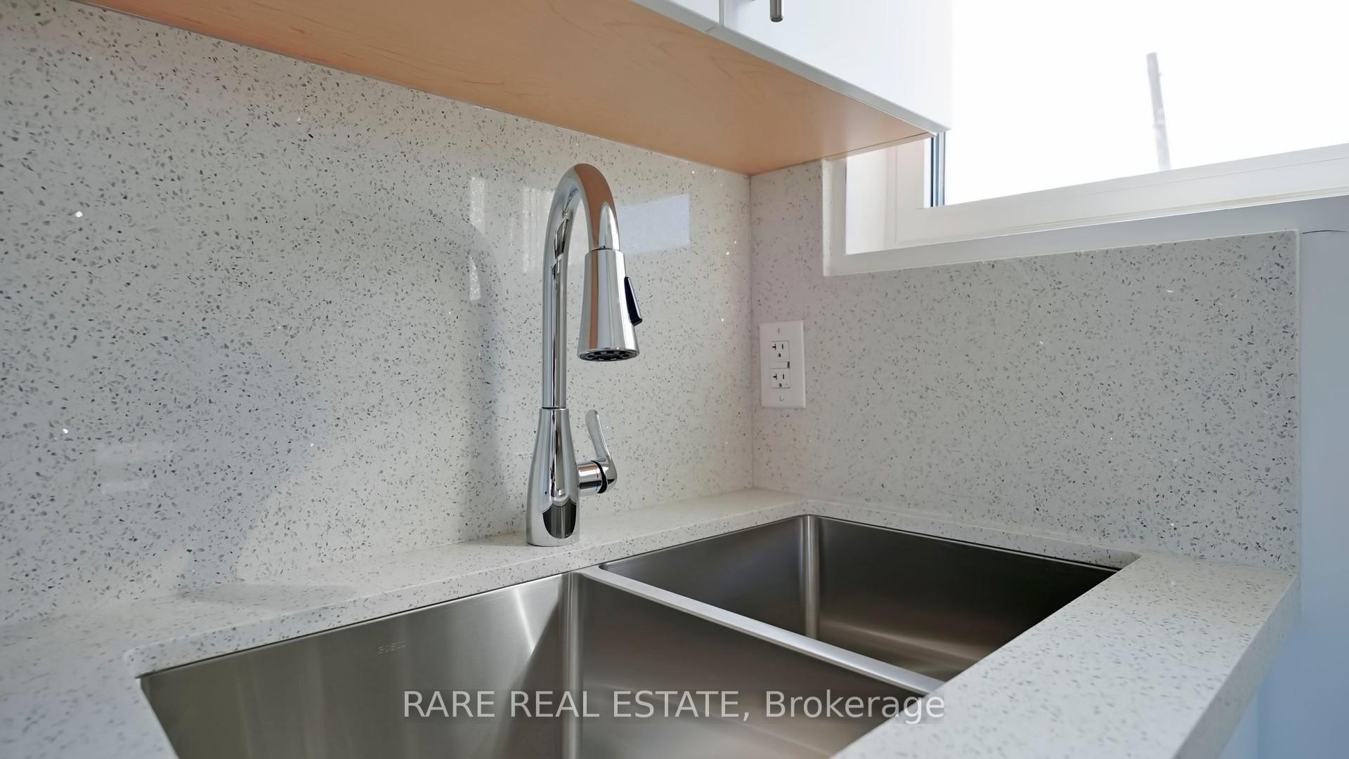 Photo 11 of Unit 2, 167 Dynevor Road, Toronto, Caledonia-Fairbank — HOMEH