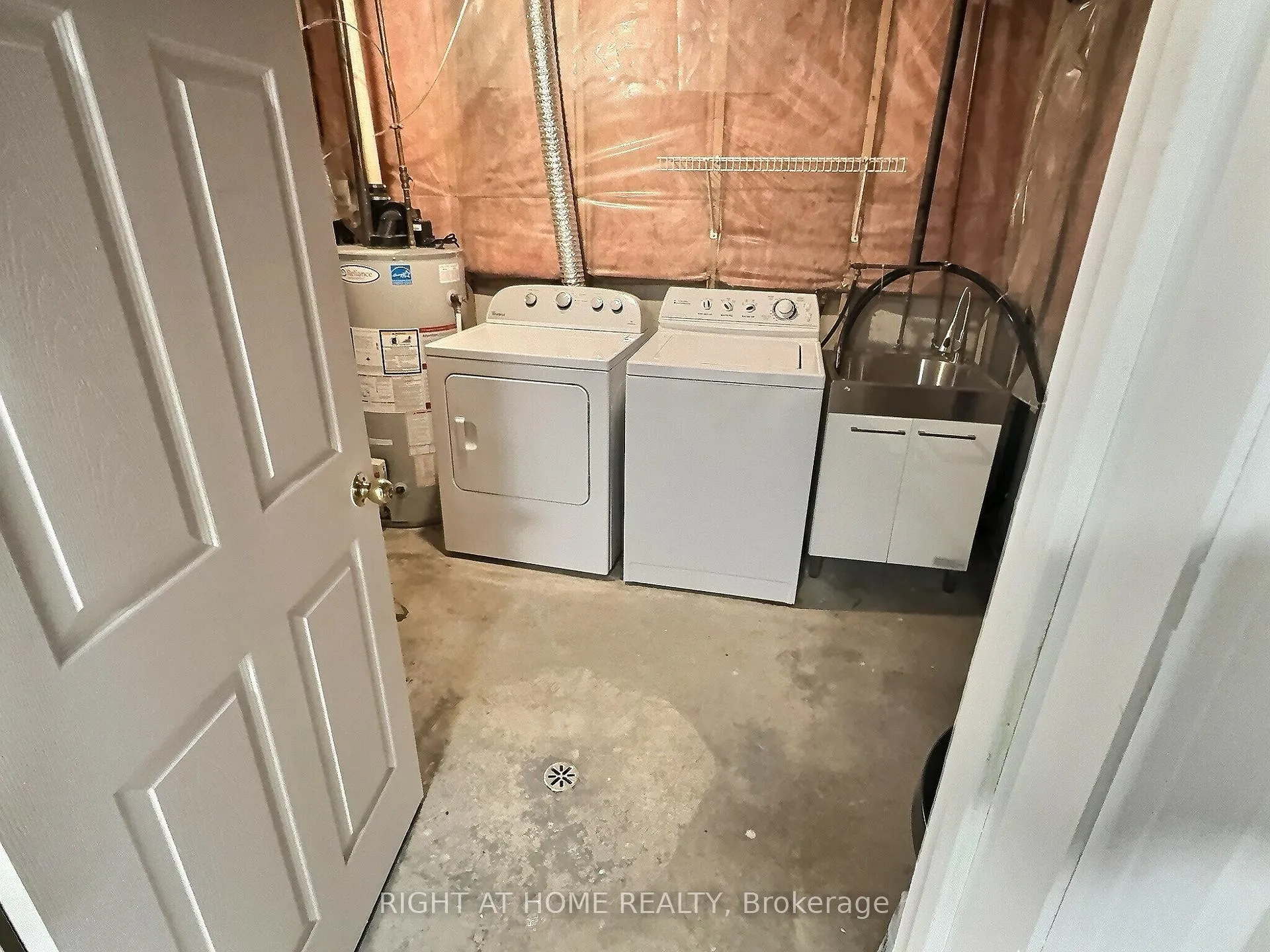 Photo 22 of 385 Havendale Crescent, Waterloo — HOMEH