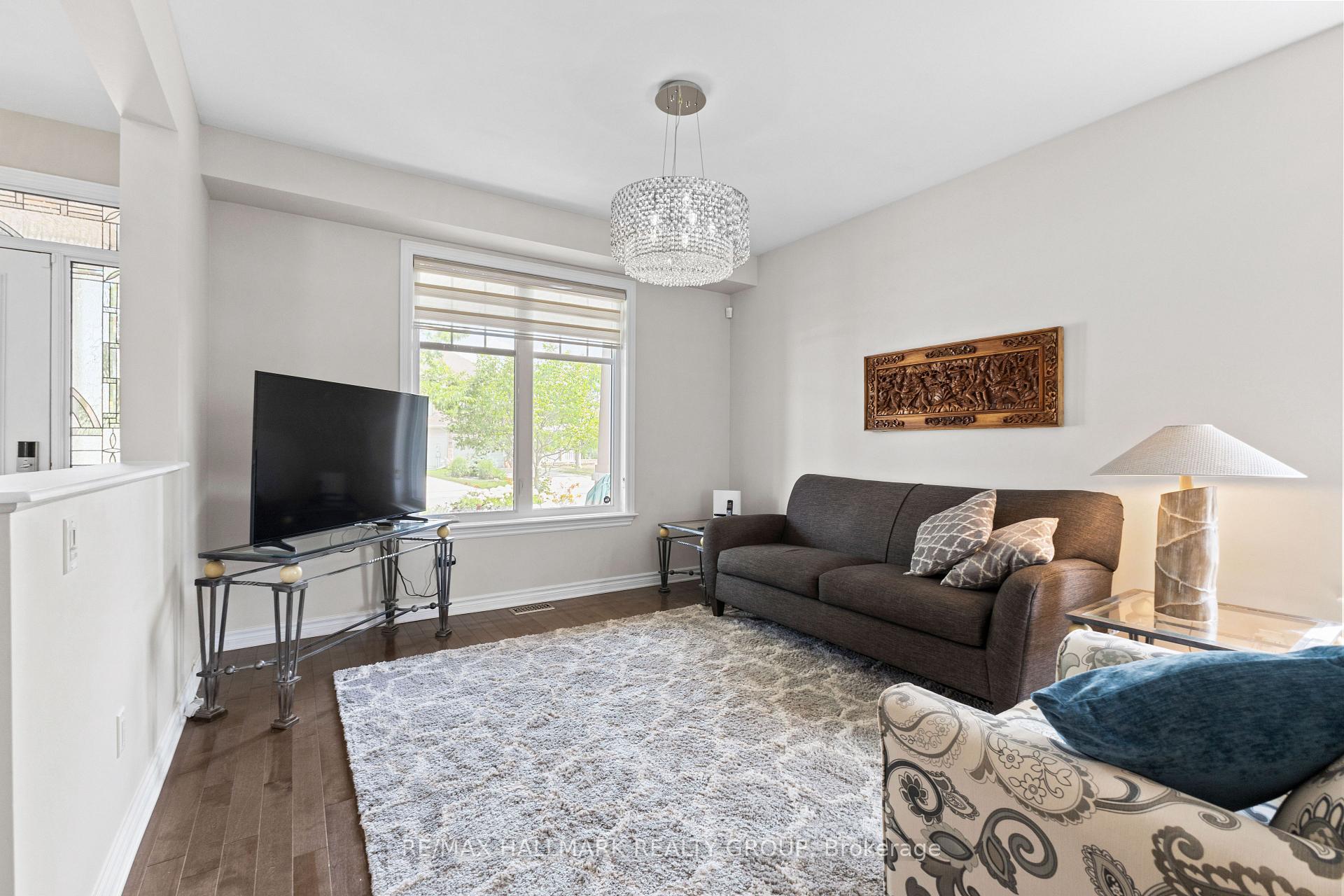 Photo 18 of 112 Gracewood Crescent, Ottawa, Blossom Park/Kemp Park/Findlay Creek — HOMEH