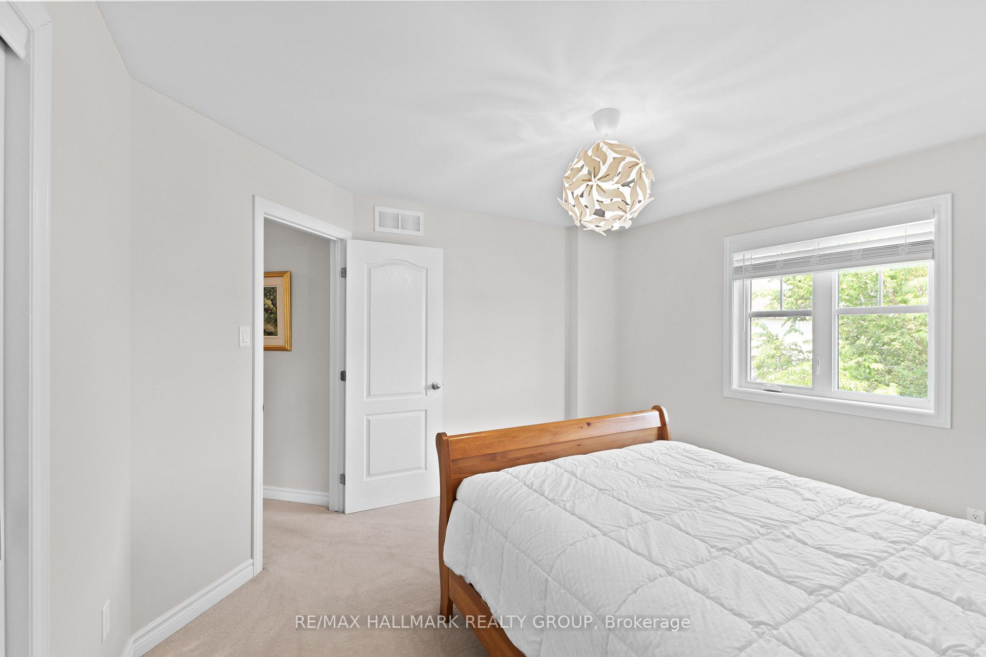 Photo 38 of 112 Gracewood Crescent, Ottawa, Blossom Park/Kemp Park/Findlay Creek — HOMEH