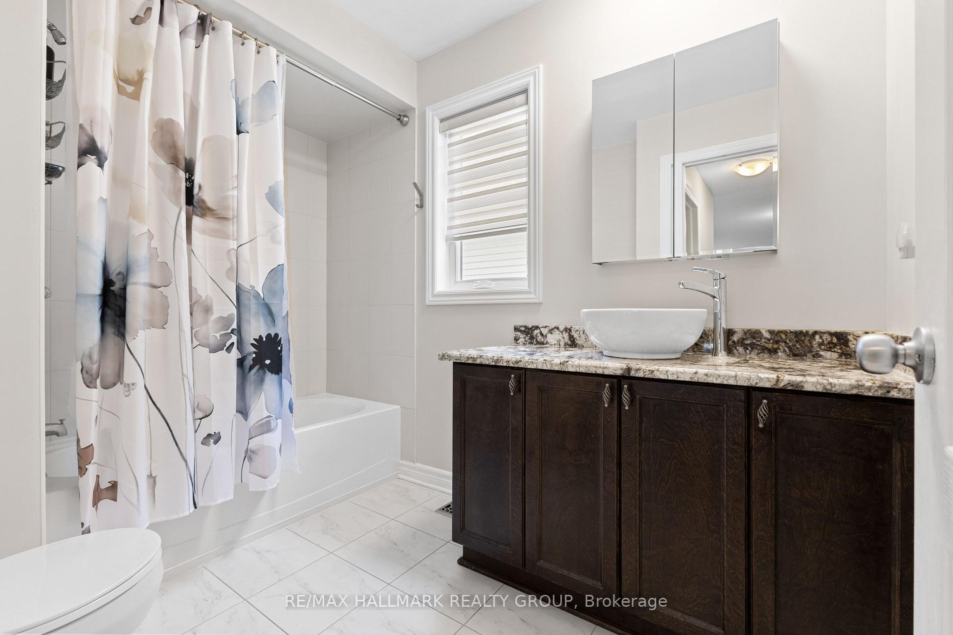Photo 39 of 112 Gracewood Crescent, Ottawa, Blossom Park/Kemp Park/Findlay Creek — HOMEH