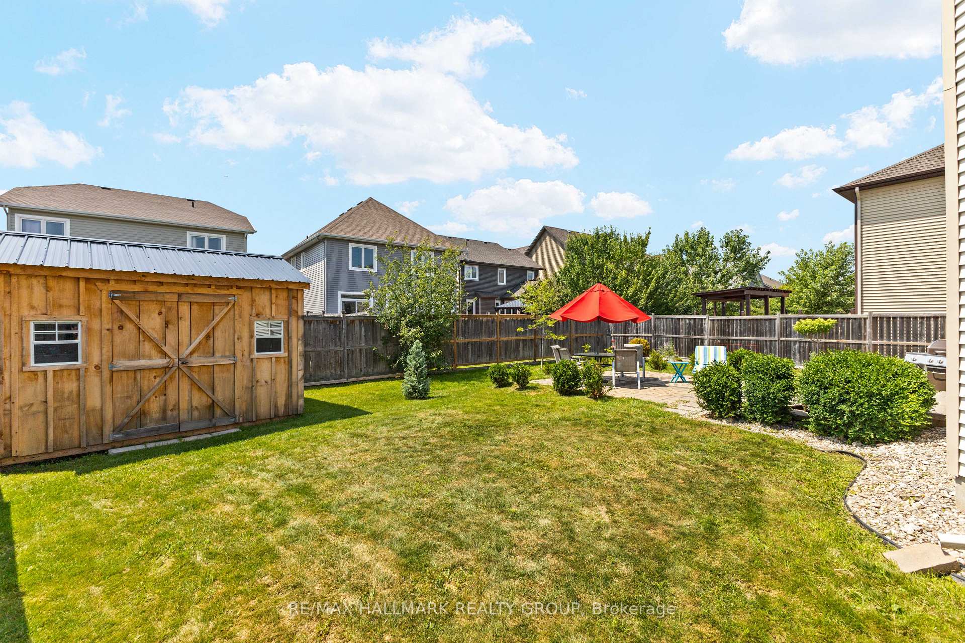 Photo 48 of 112 Gracewood Crescent, Ottawa, Blossom Park/Kemp Park/Findlay Creek — HOMEH