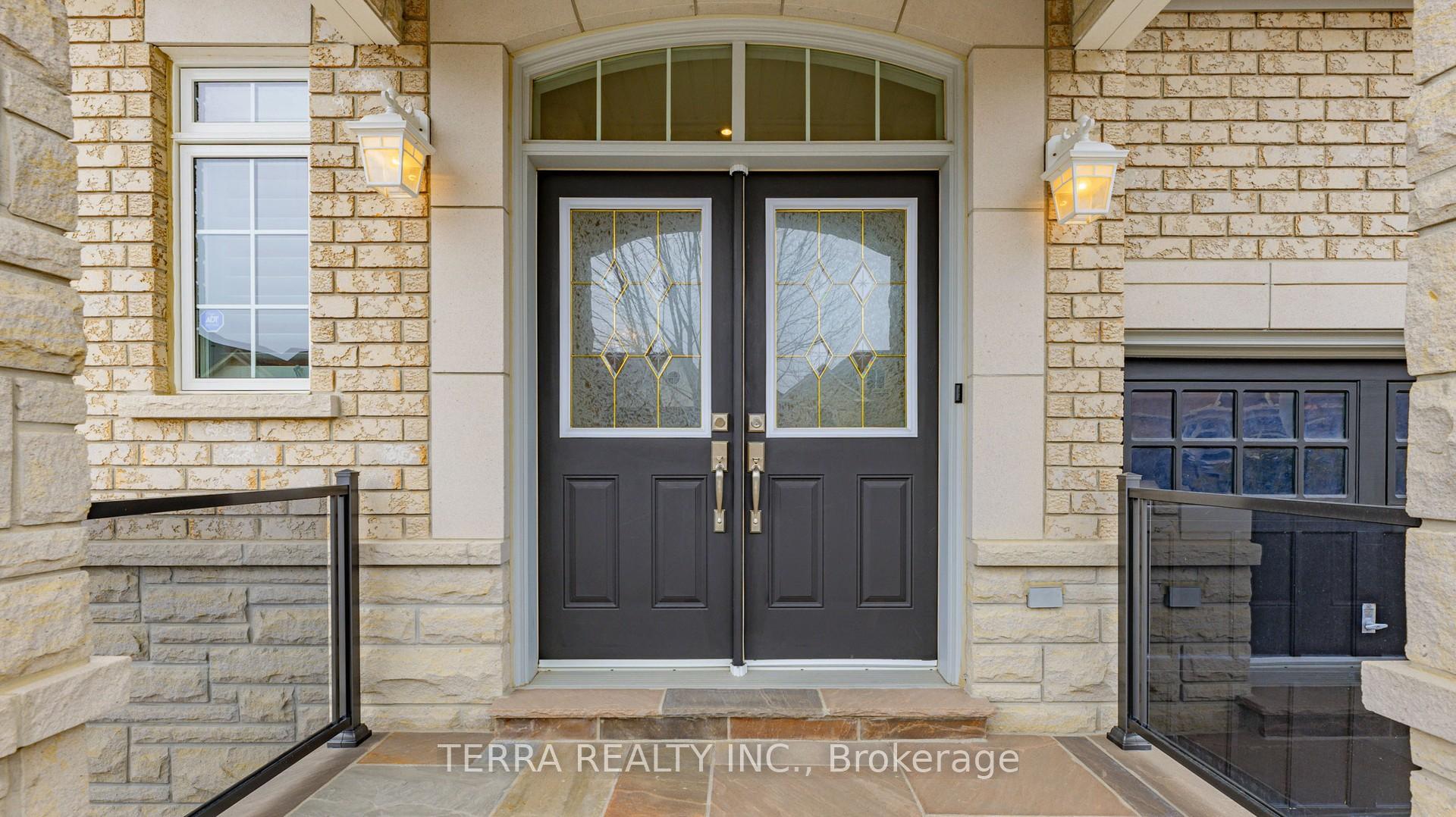 Photo 5 of 19 Isaiah Drive, Vaughan, Vellore Village — HOMEH