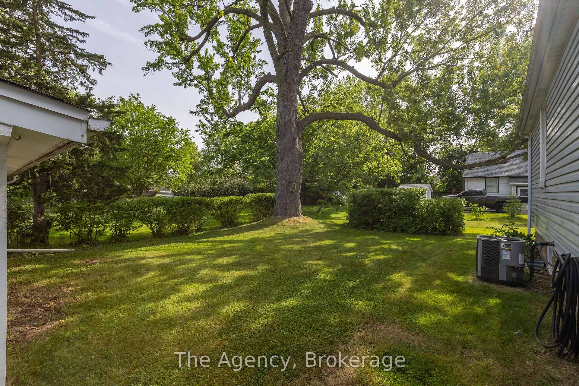 Photo 9 of 168 Thorold Road, Welland, N. Welland — HOMEH