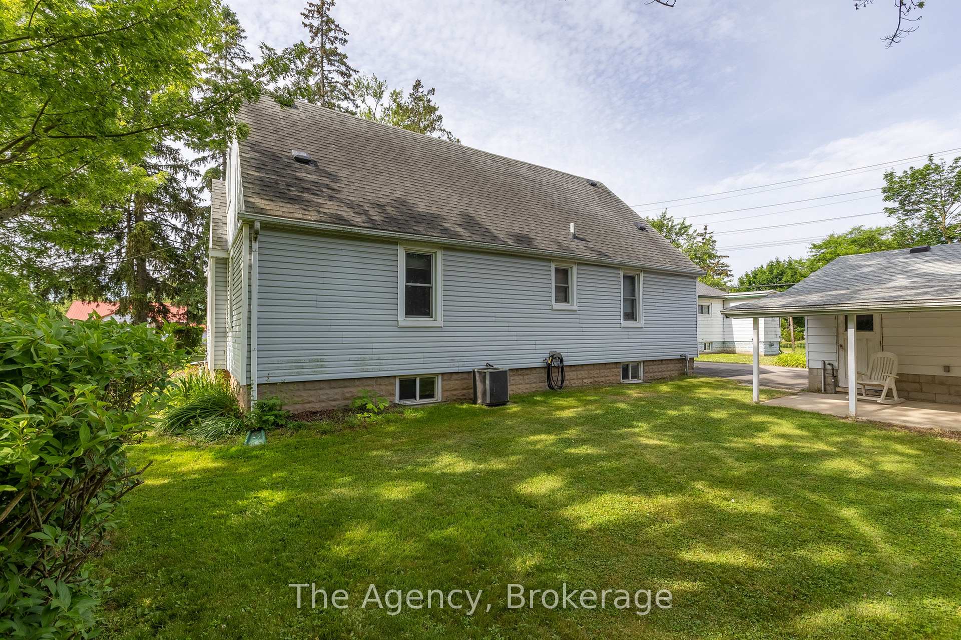 Photo 11 of 168 Thorold Road, Welland, N. Welland — HOMEH