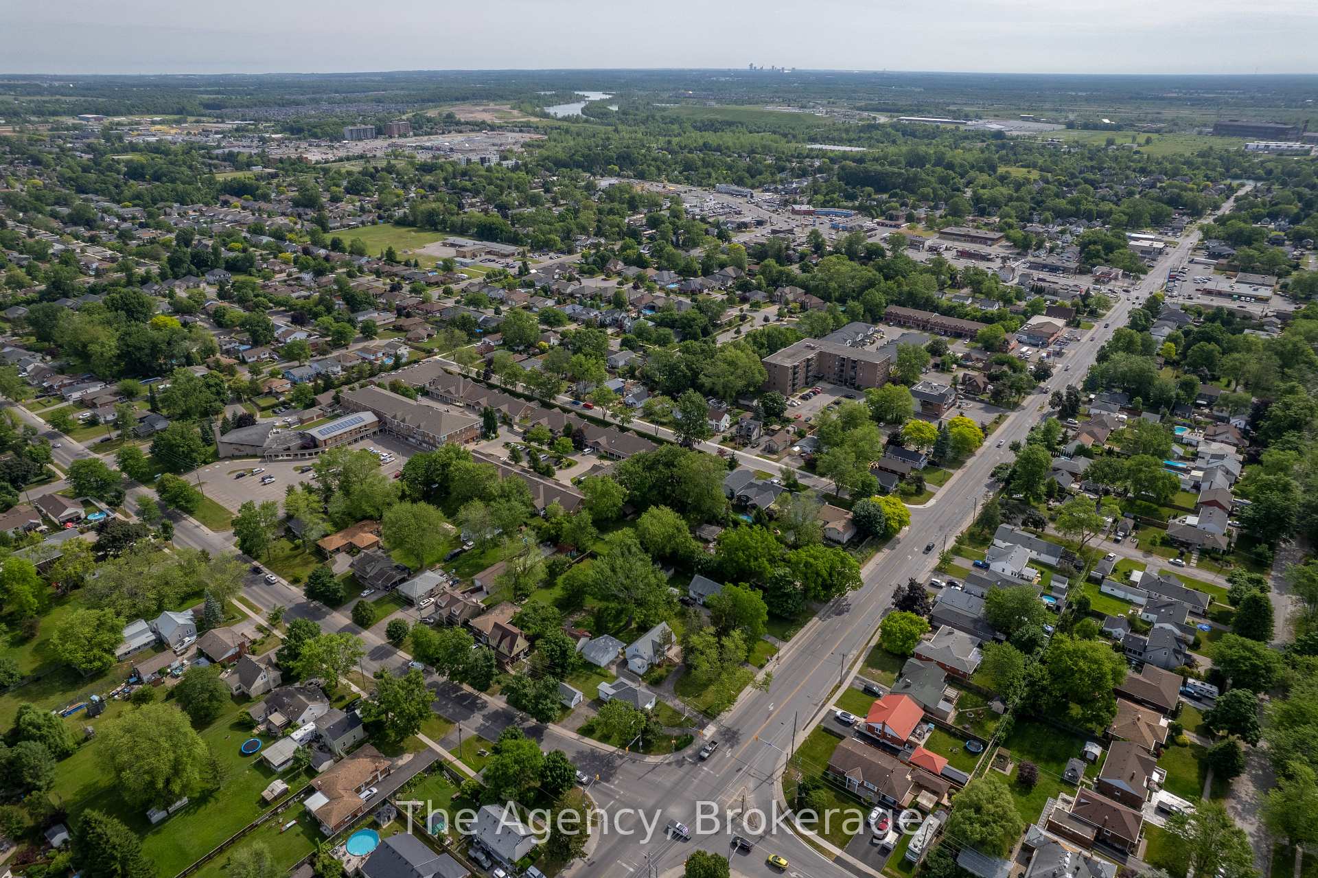 Photo 45 of 168 Thorold Road, Welland, N. Welland — HOMEH