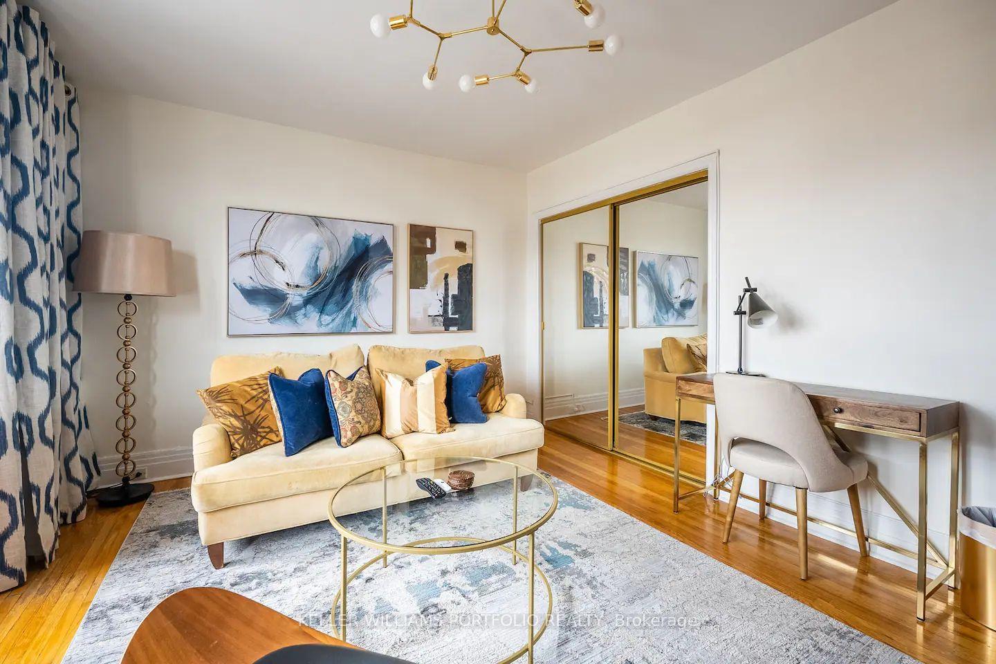 Photo 2 of 35 St Clair Gardens, Toronto, Corso Italia-Davenport — HOMEH