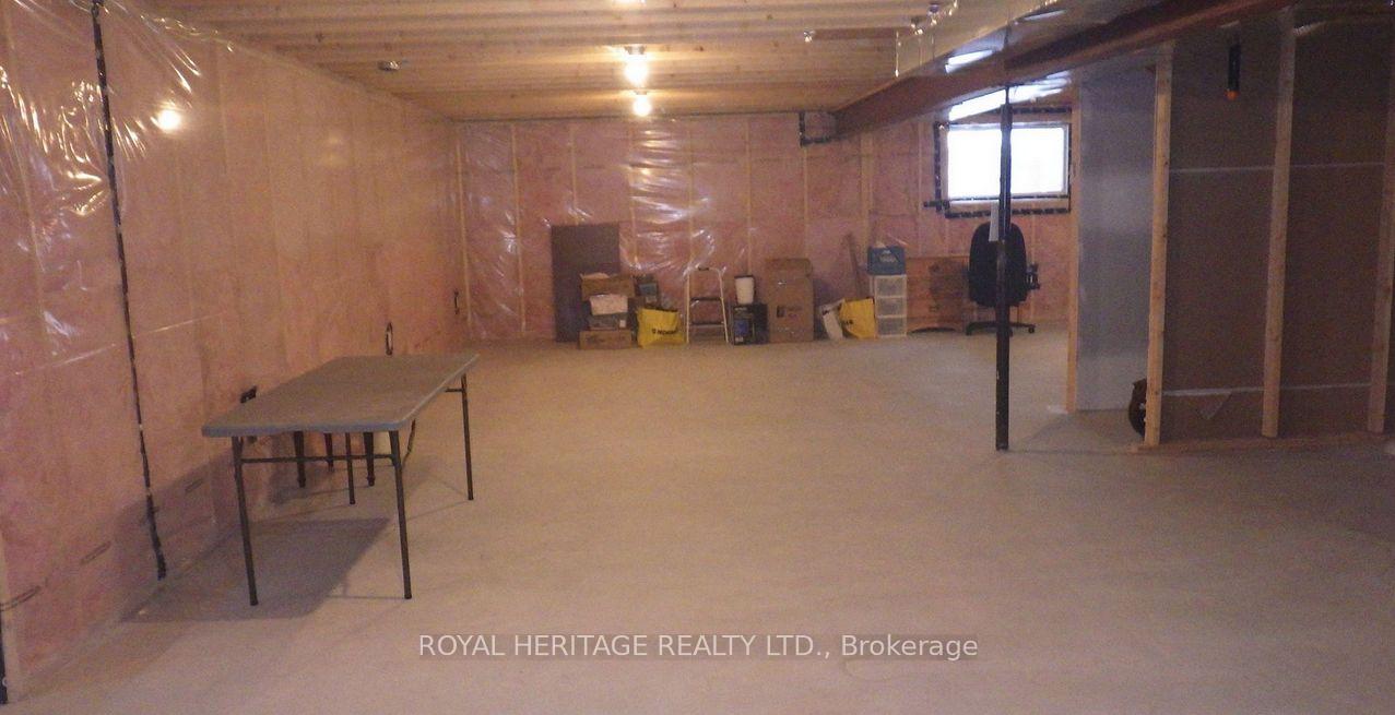 Photo 21 of 322 River Street W, Tweed, Tweed (Village) — HOMEH