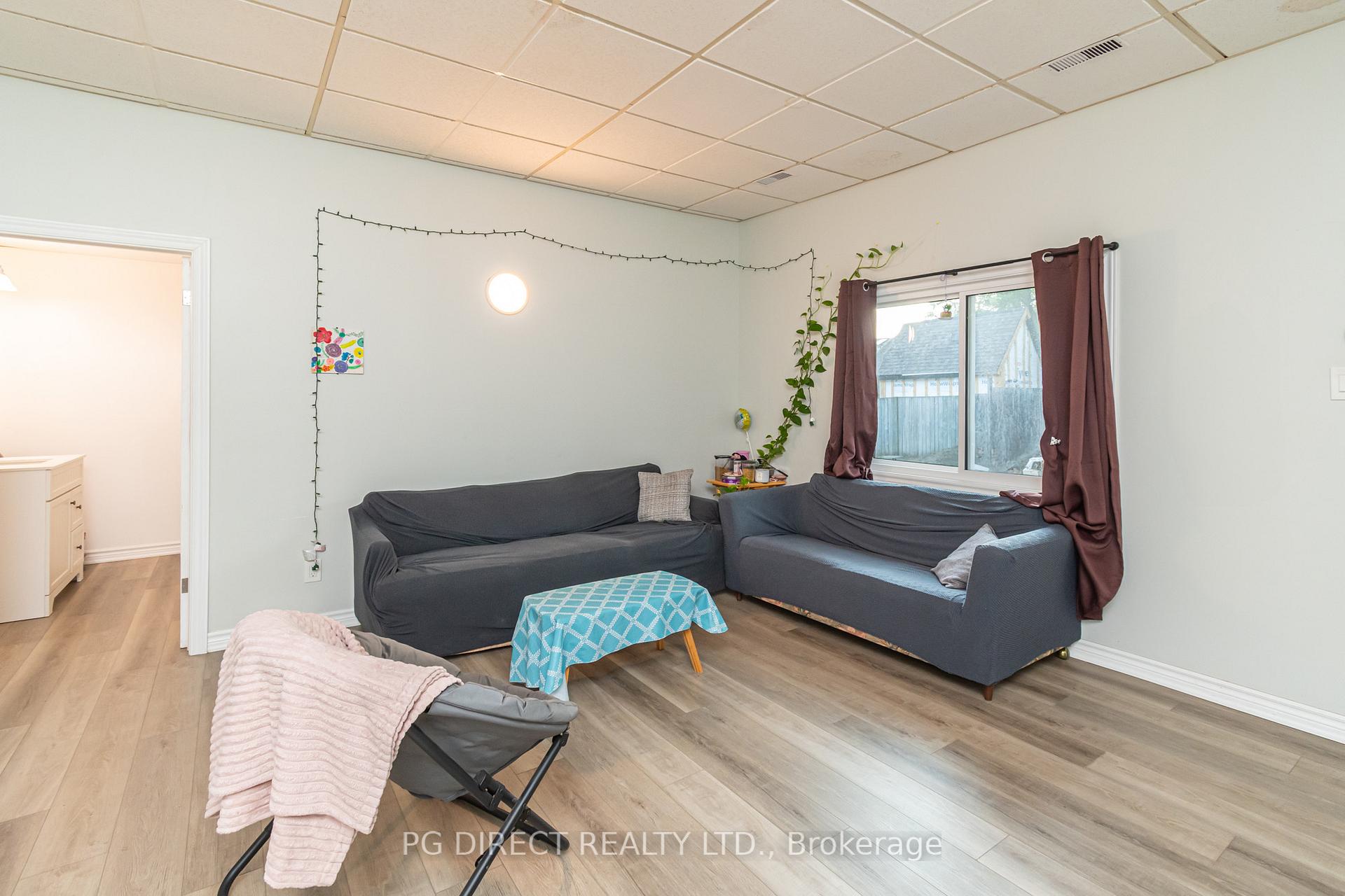 Photo 19 of 28 Johnson Street N, Barrie, North Shore — HOMEH