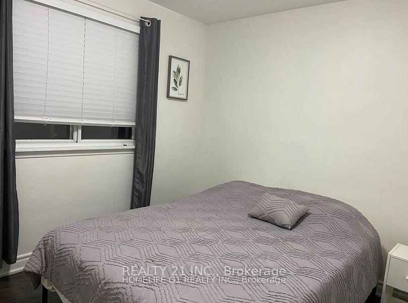 Photo 14 of 13 Billingsgate Crescent, Ajax, South East — HOMEH