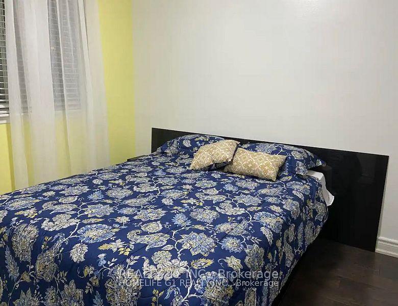 Photo 7 of 13 Billingsgate Crescent, Ajax, South East — HOMEH