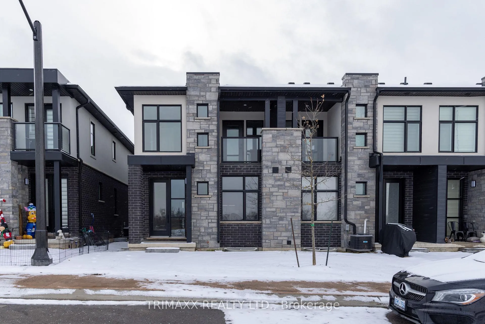 Photo 4 of 54 Warren Trail, Welland, Lincoln/Crowland — HOMEH