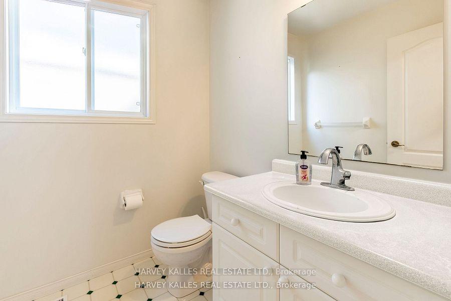Photo 13 of 573 Windjammer Way, Waterloo, Eastbridge — HOMEH