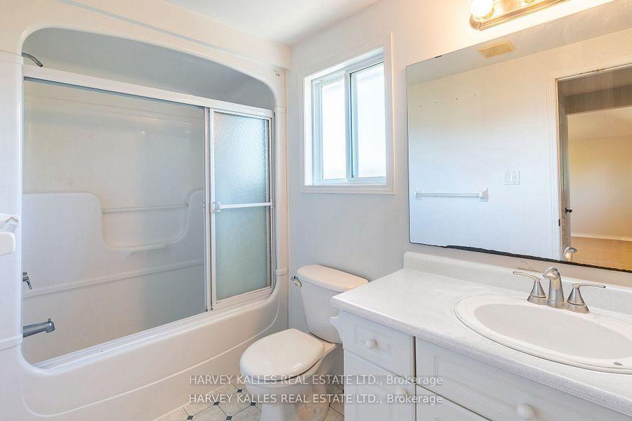 Photo 27 of 573 Windjammer Way, Waterloo, Eastbridge — HOMEH