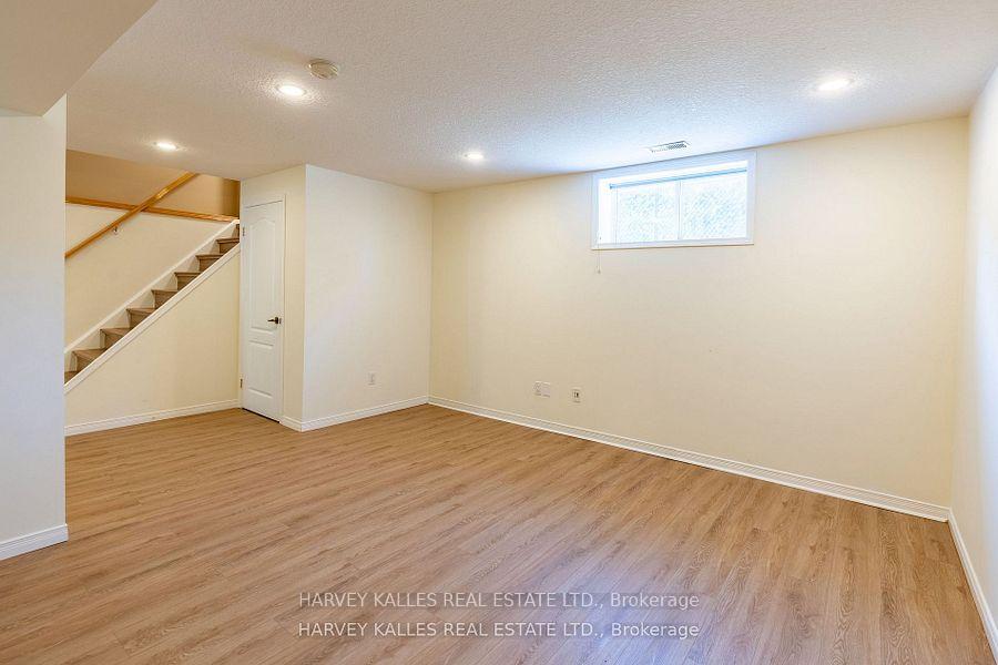 Photo 35 of 573 Windjammer Way, Waterloo, Eastbridge — HOMEH