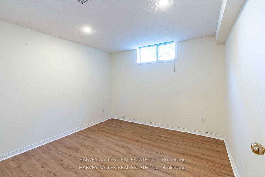 Photo 36 of 573 Windjammer Way, Waterloo, Eastbridge — HOMEH