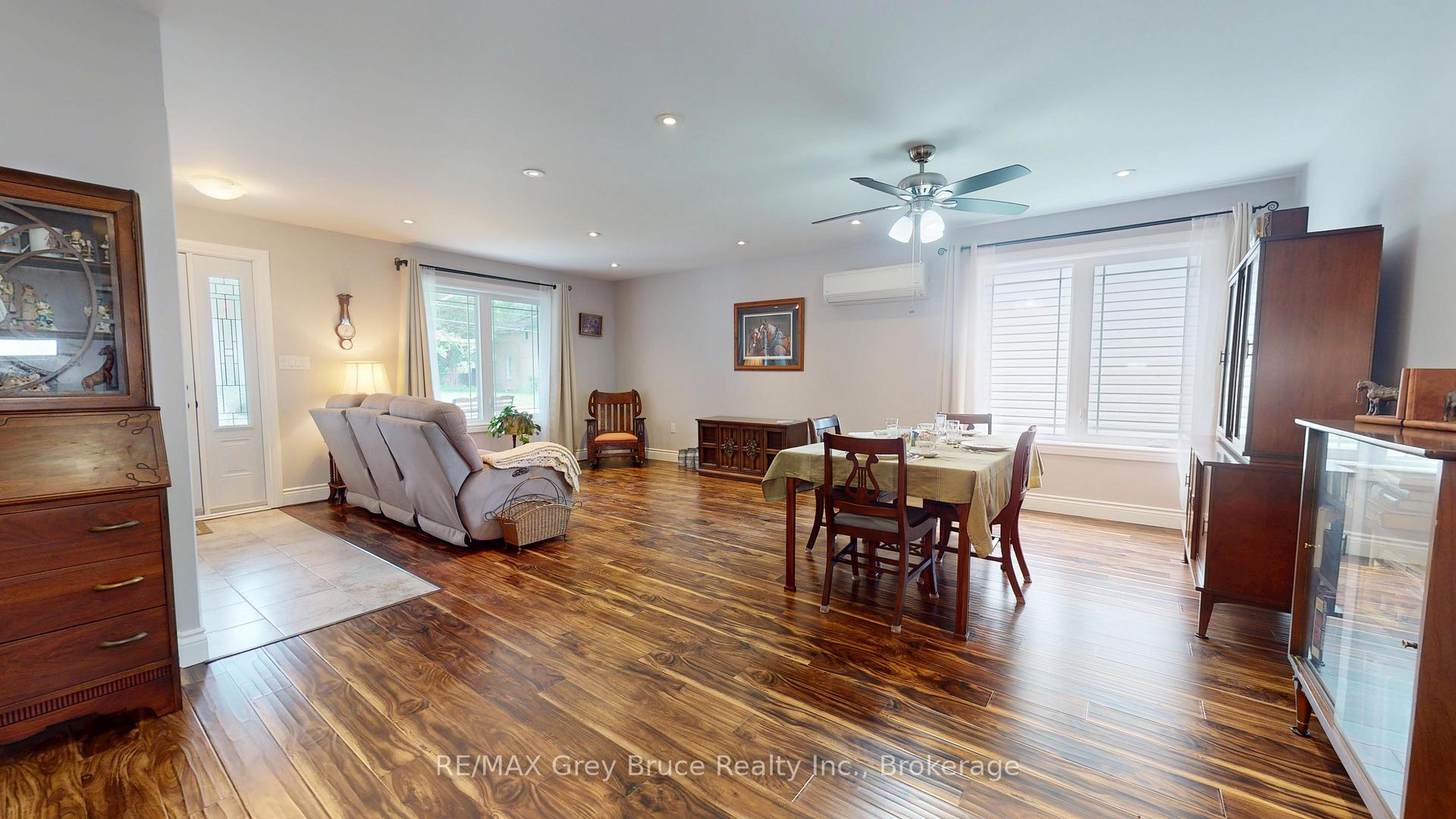 Photo 5 of 206 4th Avenue SW, Arran-Elderslie — HOMEH