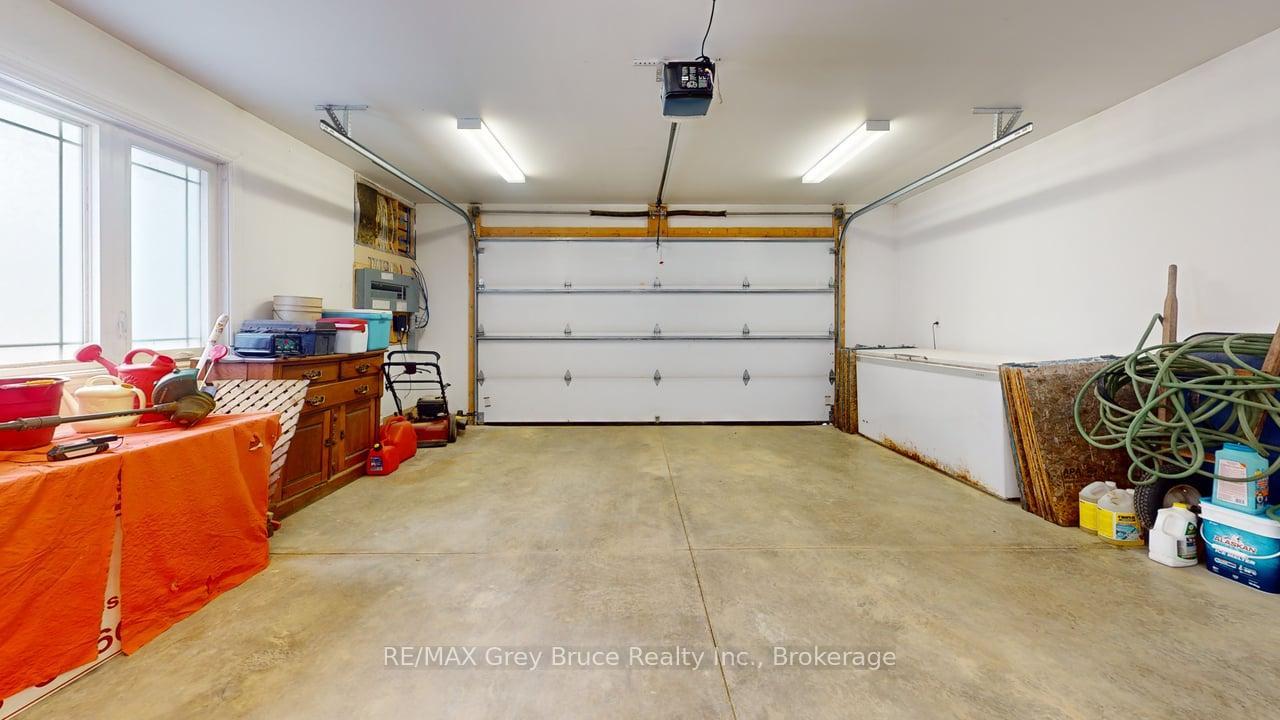 Photo 21 of 206 4th Avenue SW, Arran-Elderslie — HOMEH
