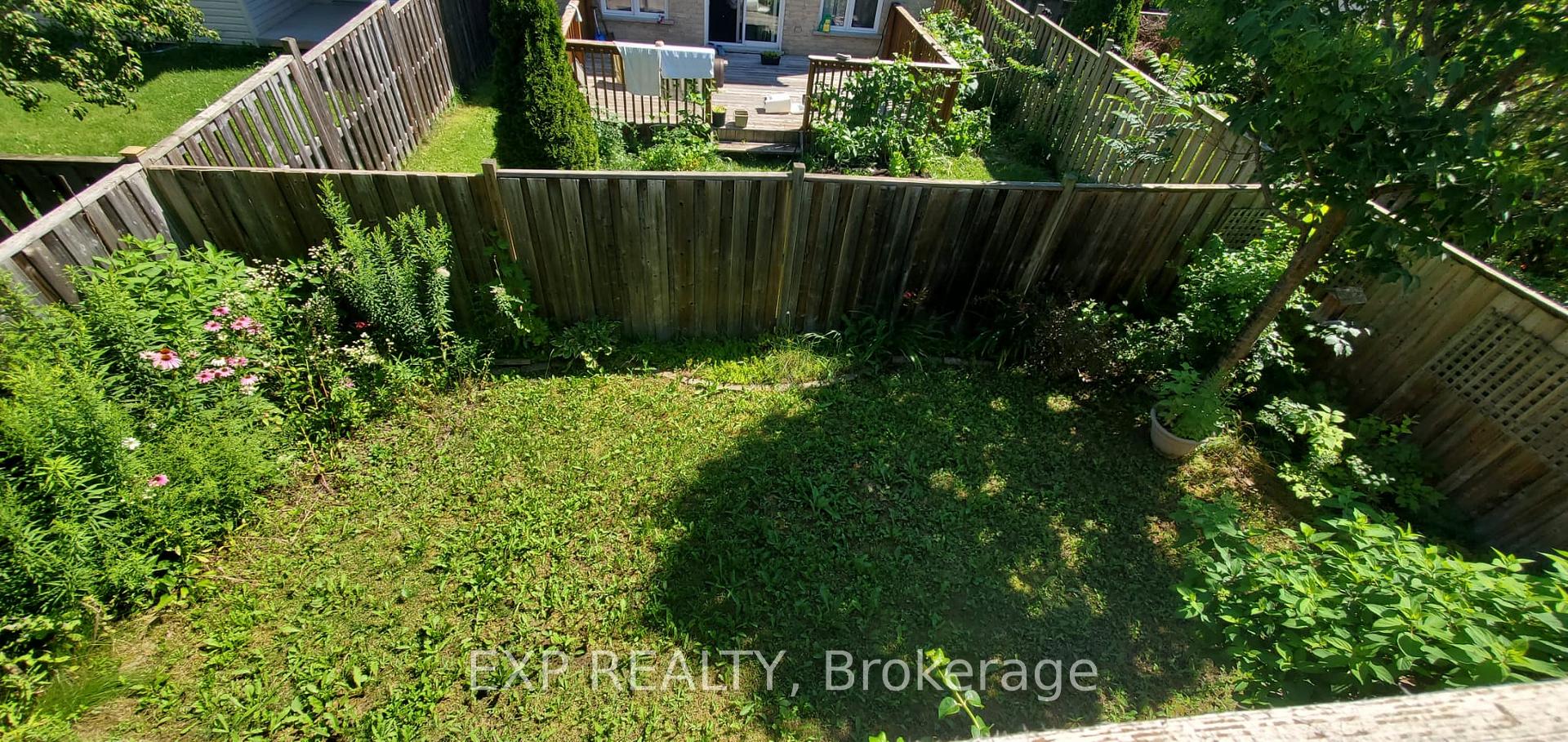 Photo 16 of 564 Woolgrass Avenue, Waterloo — HOMEH