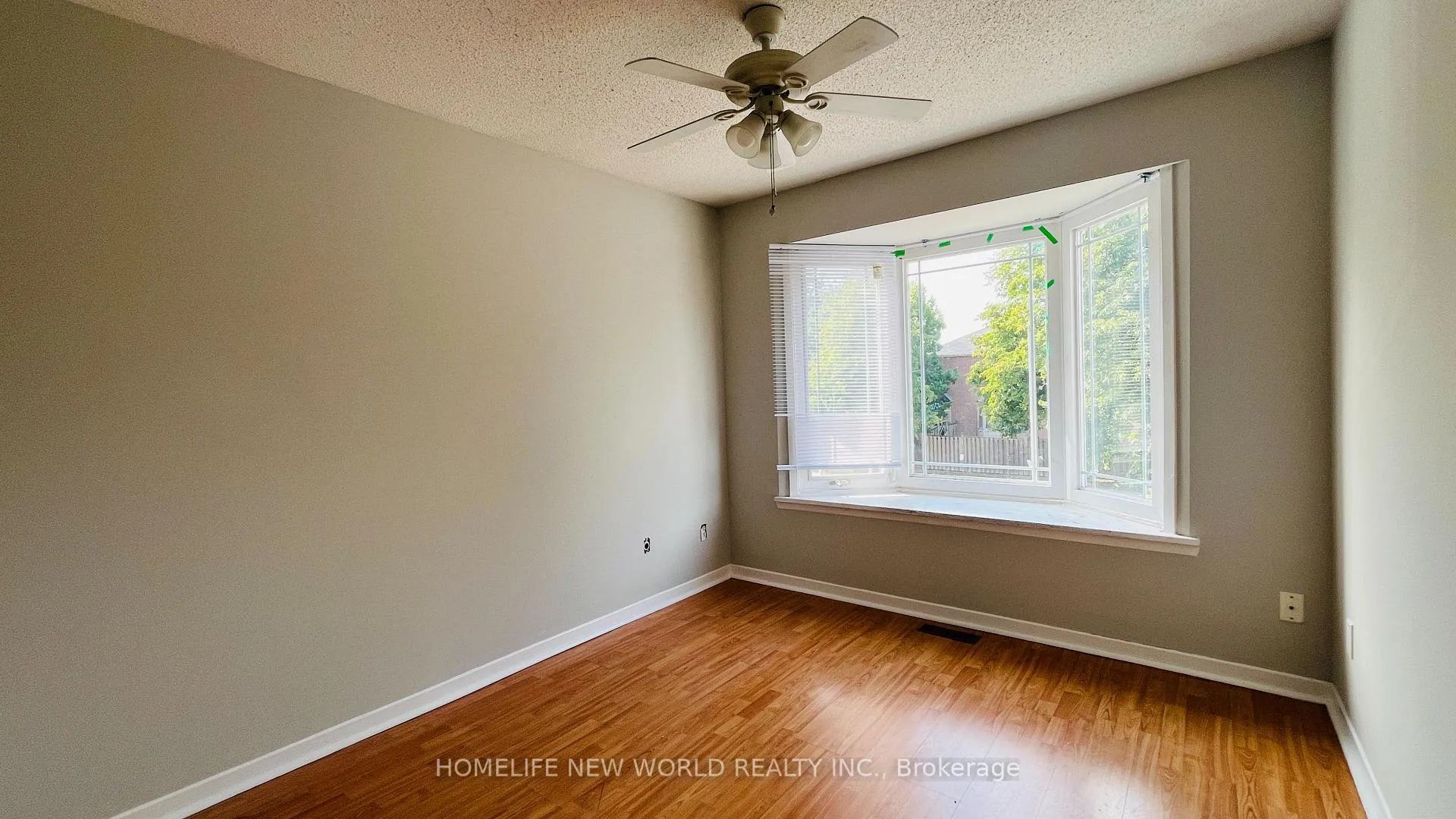 Photo 15 of 189 Gailcrest Circle, Vaughan, Crestwood-Springfarm-Yorkhill — HOMEH
