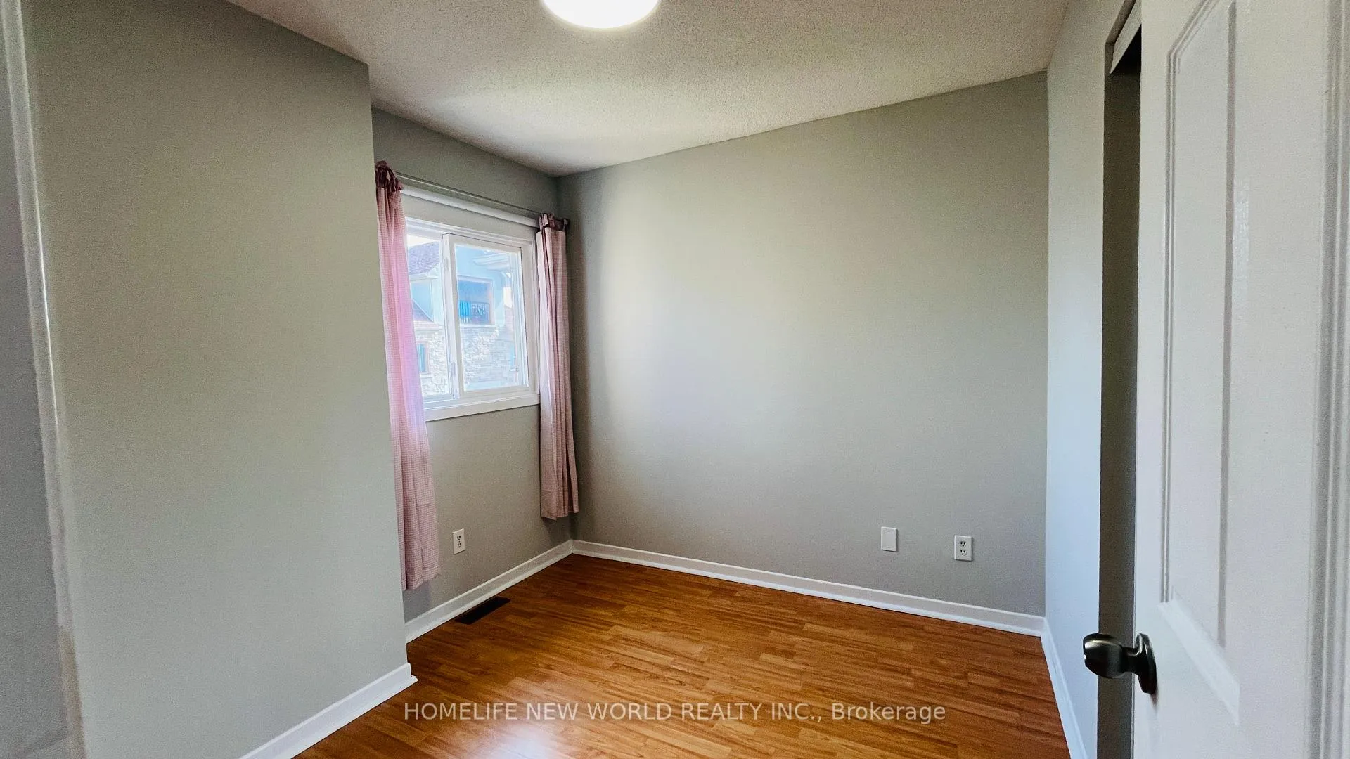 Photo 17 of 189 Gailcrest Circle, Vaughan, Crestwood-Springfarm-Yorkhill — HOMEH