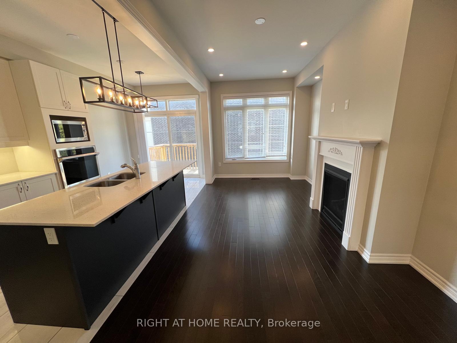 Photo 7 of 26 Sunset Terrace, Vaughan, Vellore Village — HOMEH