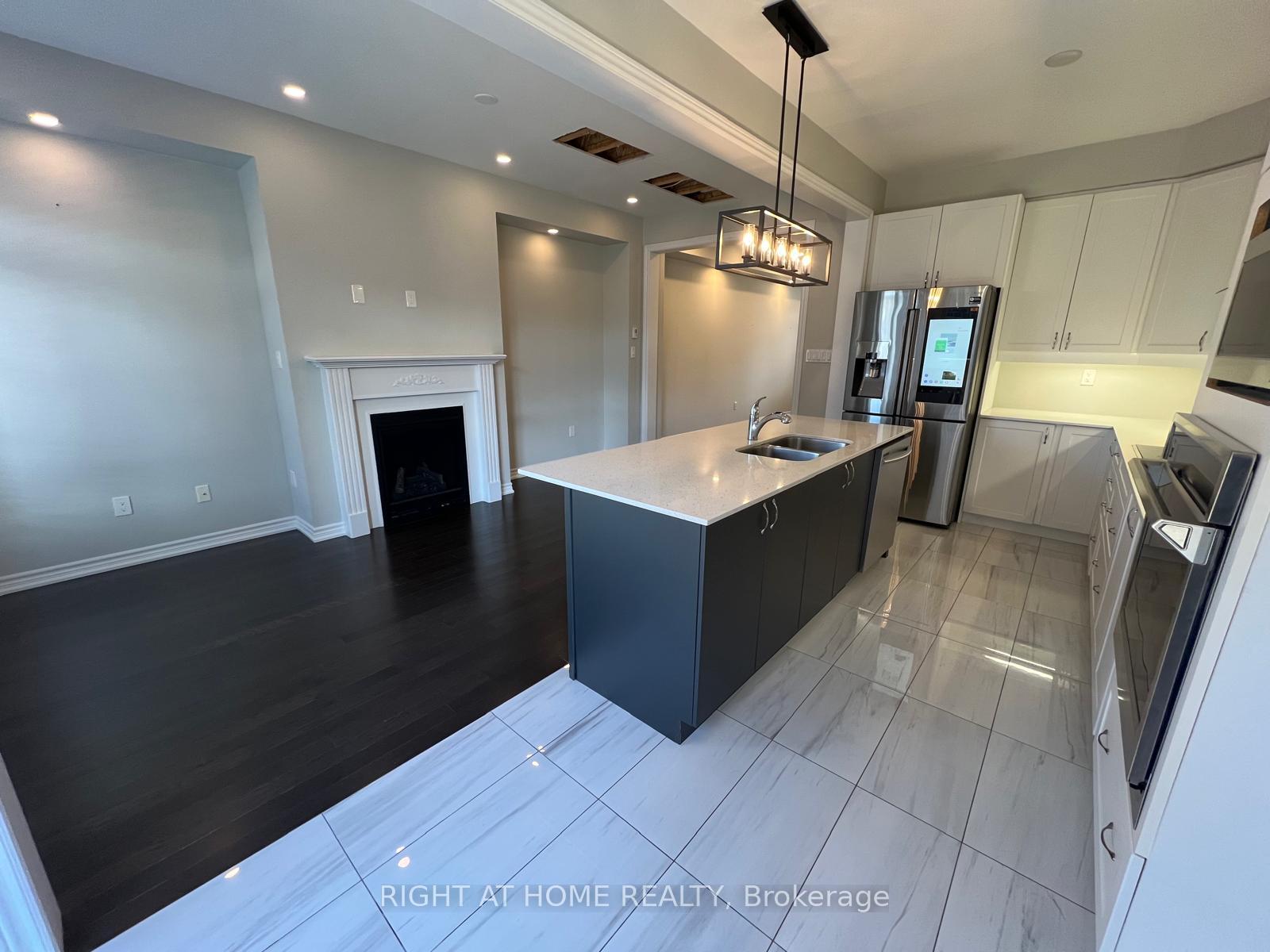 Photo 9 of 26 Sunset Terrace, Vaughan, Vellore Village — HOMEH