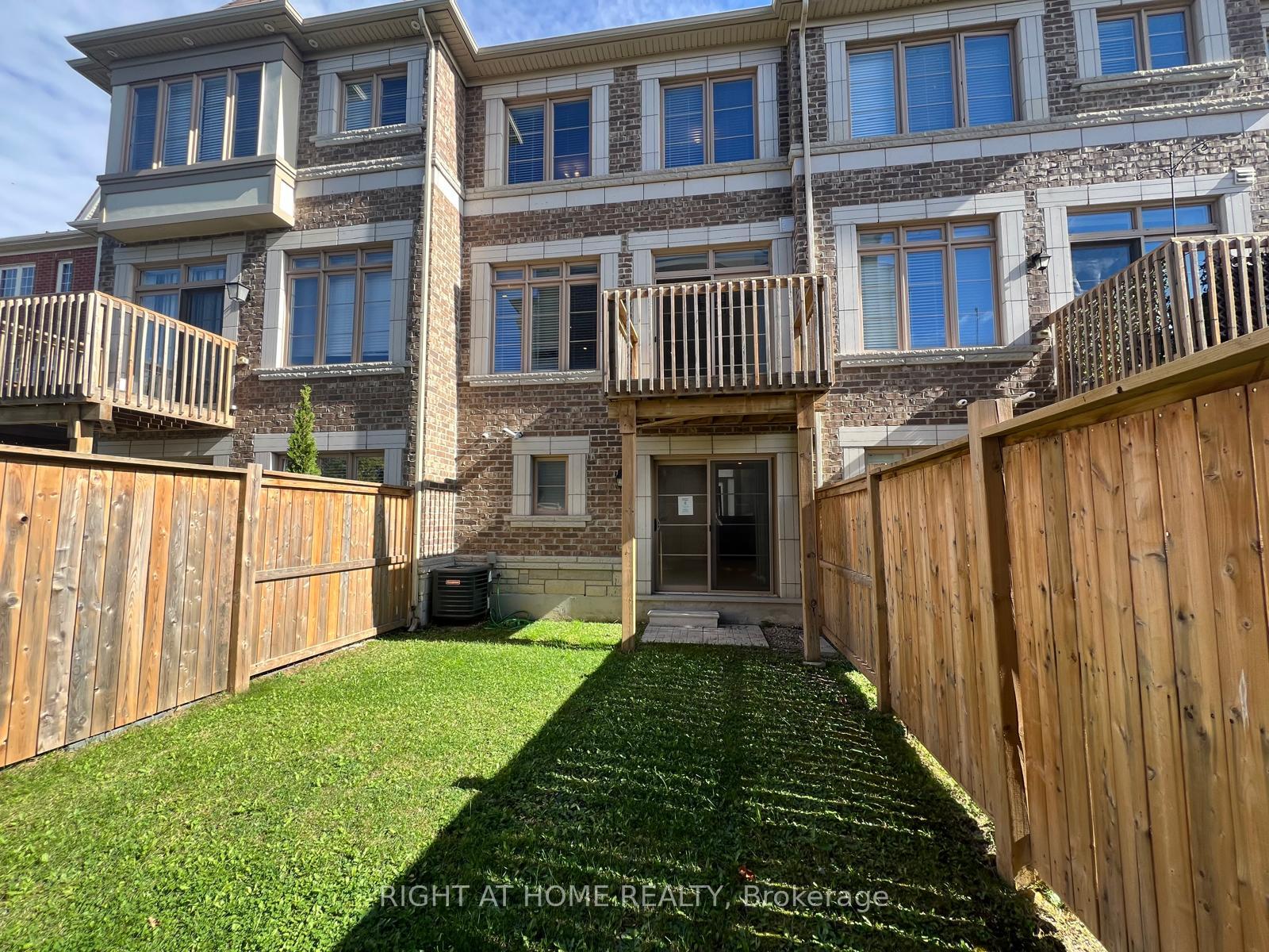 Photo 29 of 26 Sunset Terrace, Vaughan, Vellore Village — HOMEH