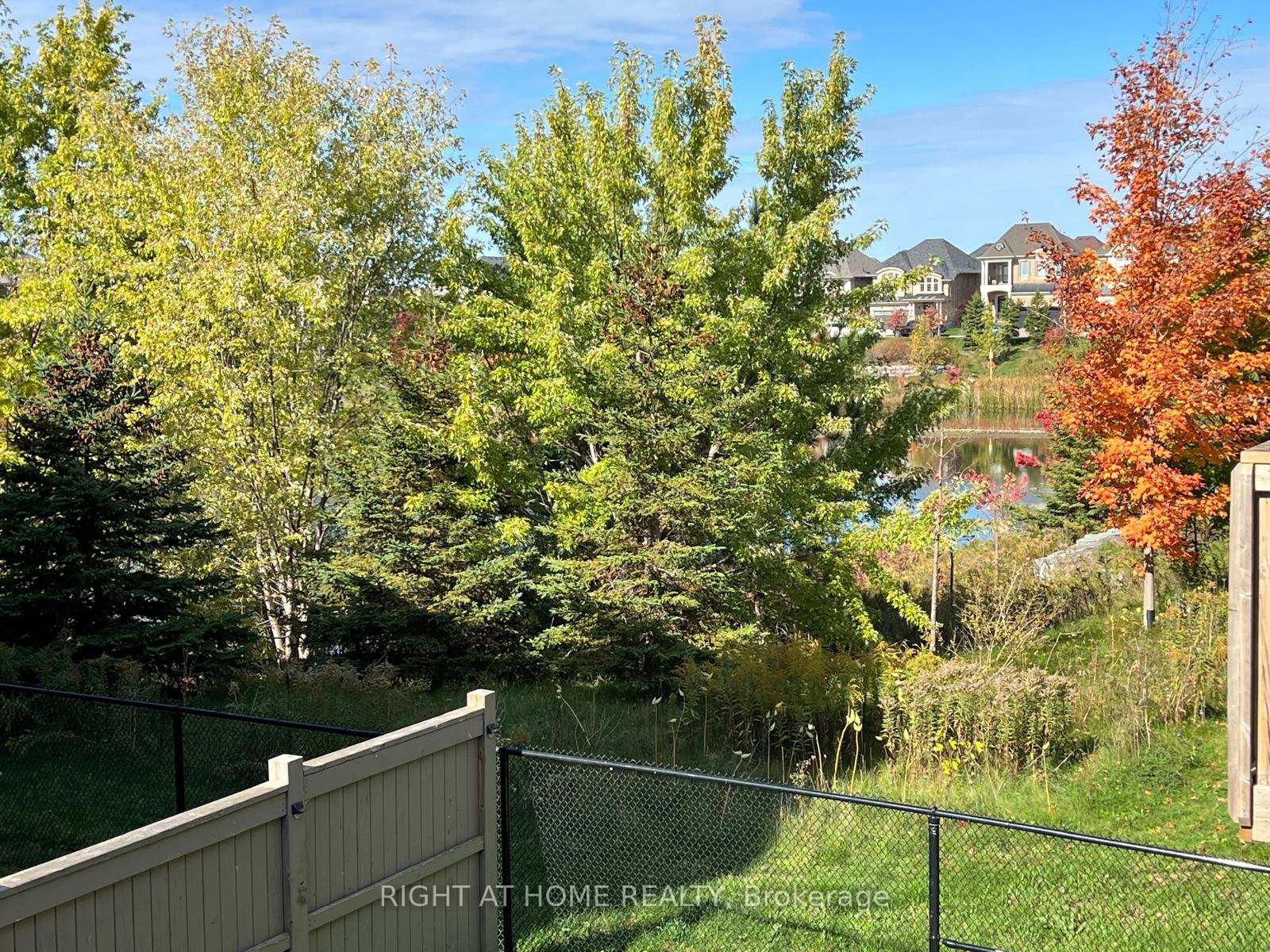 Photo 32 of 26 Sunset Terrace, Vaughan, Vellore Village — HOMEH