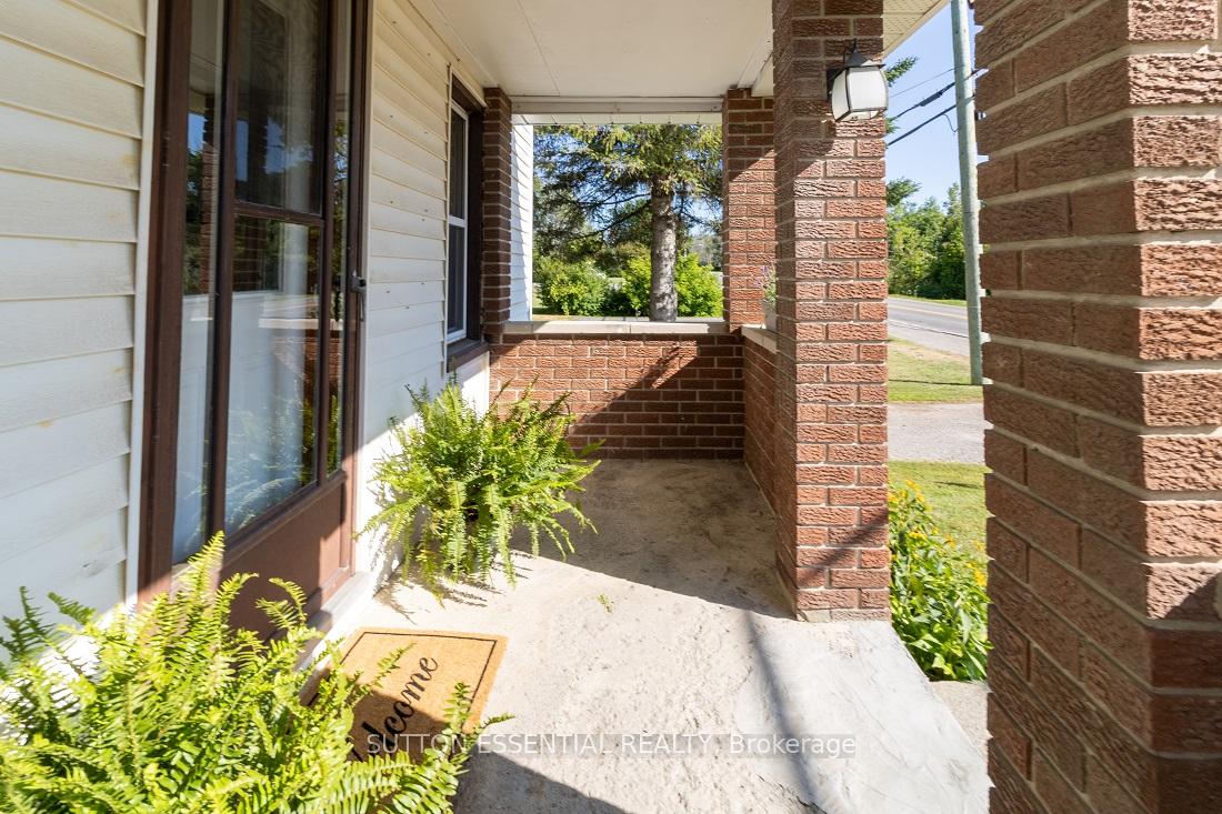 Photo 5 of 8625 County Road 15, Augusta, Augusta Twp — HOMEH