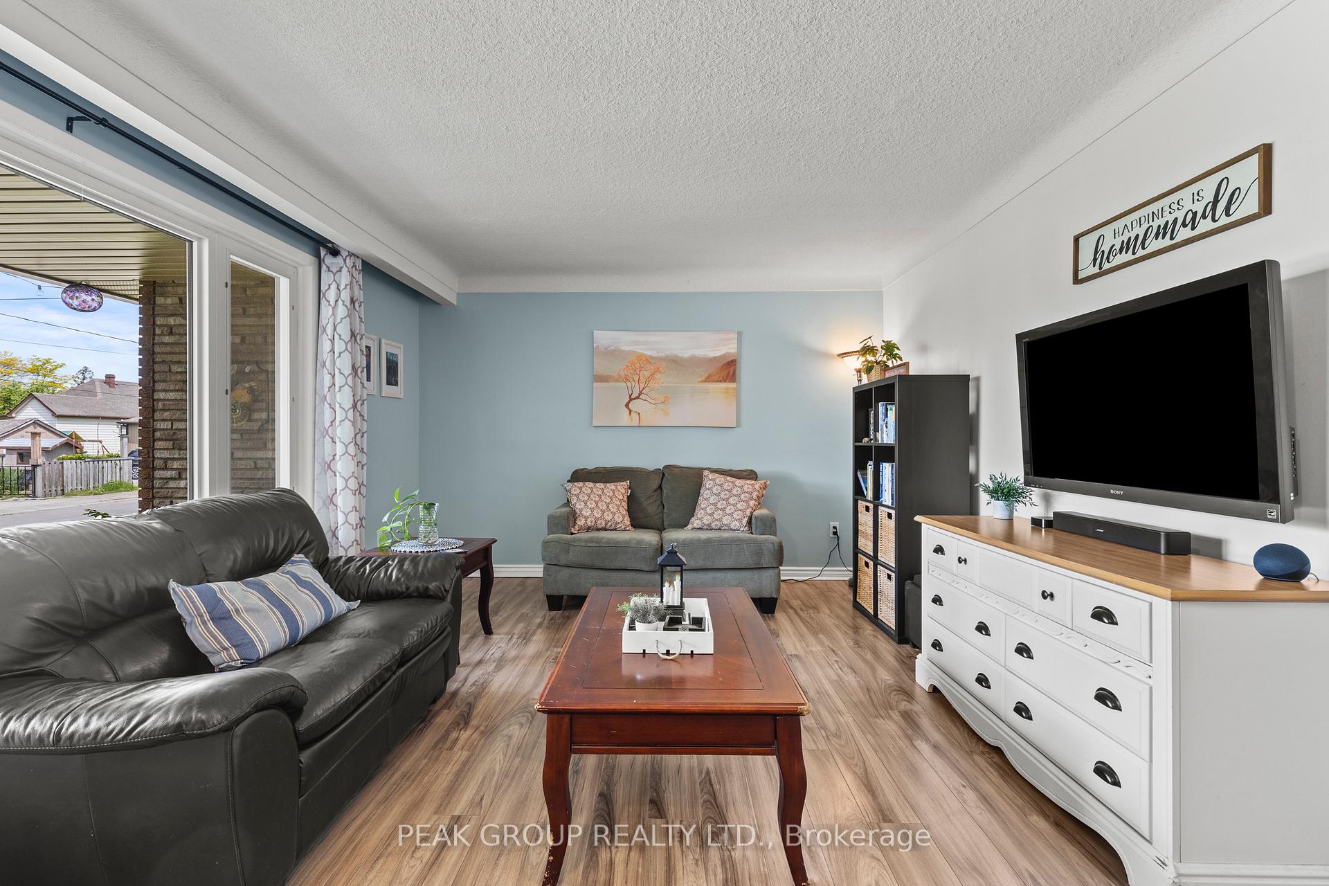 Photo 7 of 47 David Street, Welland, Lincoln/Crowland — HOMEH