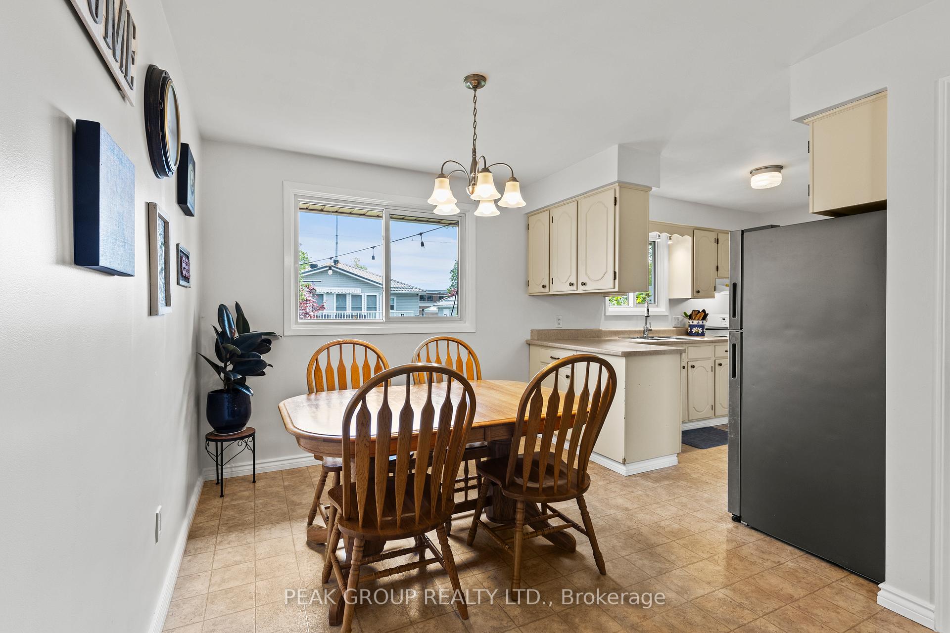 Photo 14 of 47 David Street, Welland, Lincoln/Crowland — HOMEH