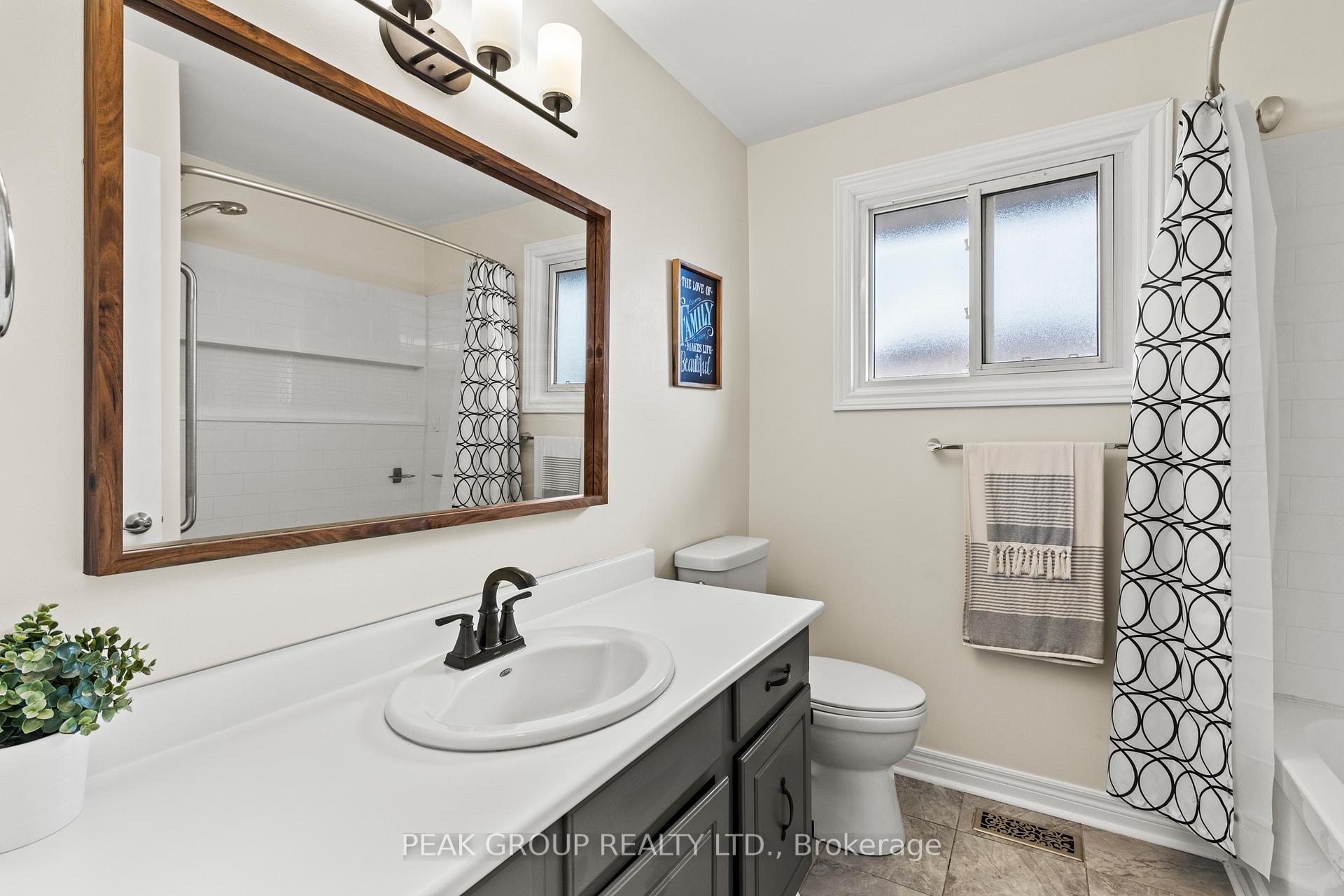 Photo 18 of 47 David Street, Welland, Lincoln/Crowland — HOMEH