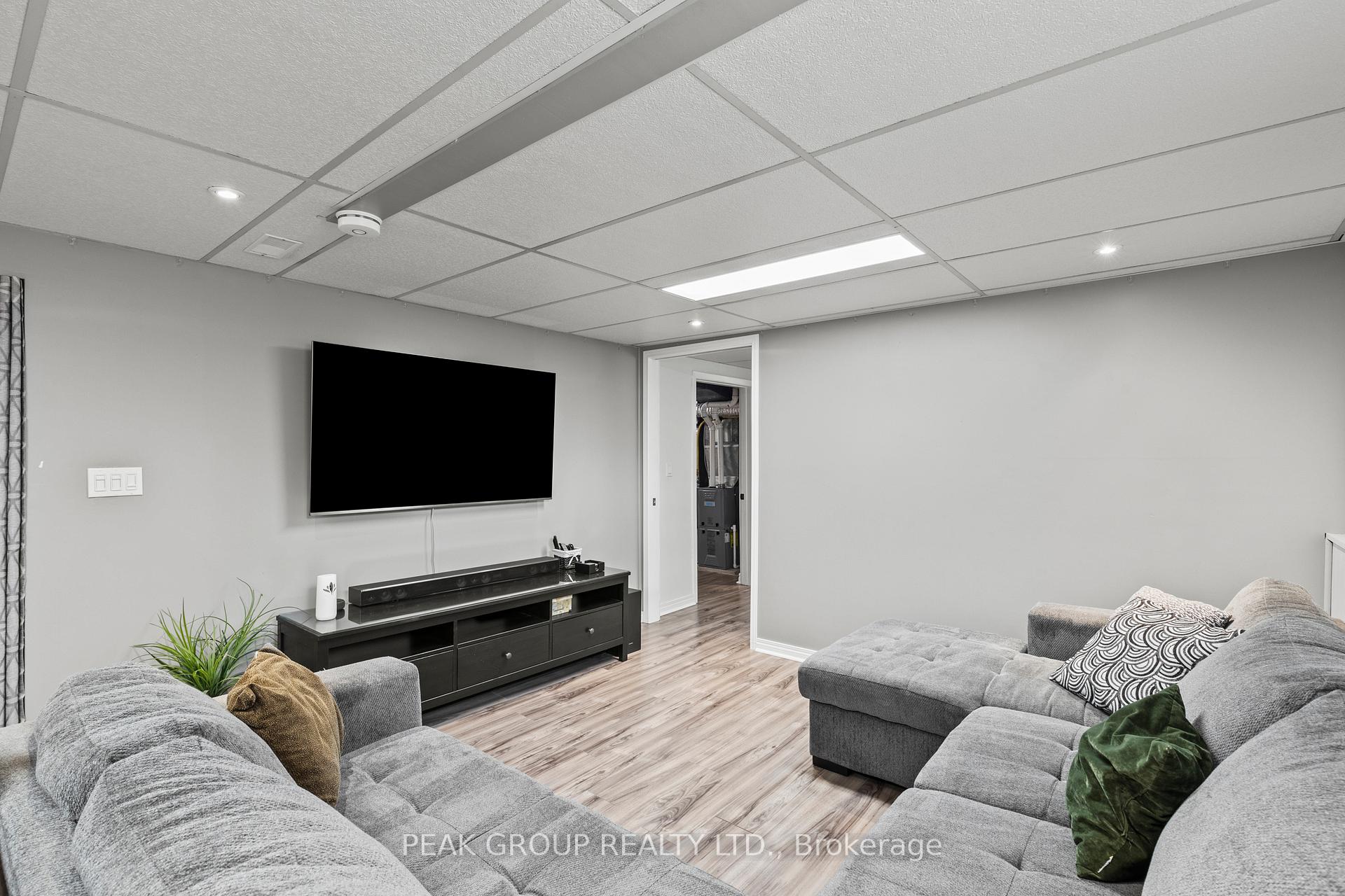 Photo 20 of 47 David Street, Welland, Lincoln/Crowland — HOMEH