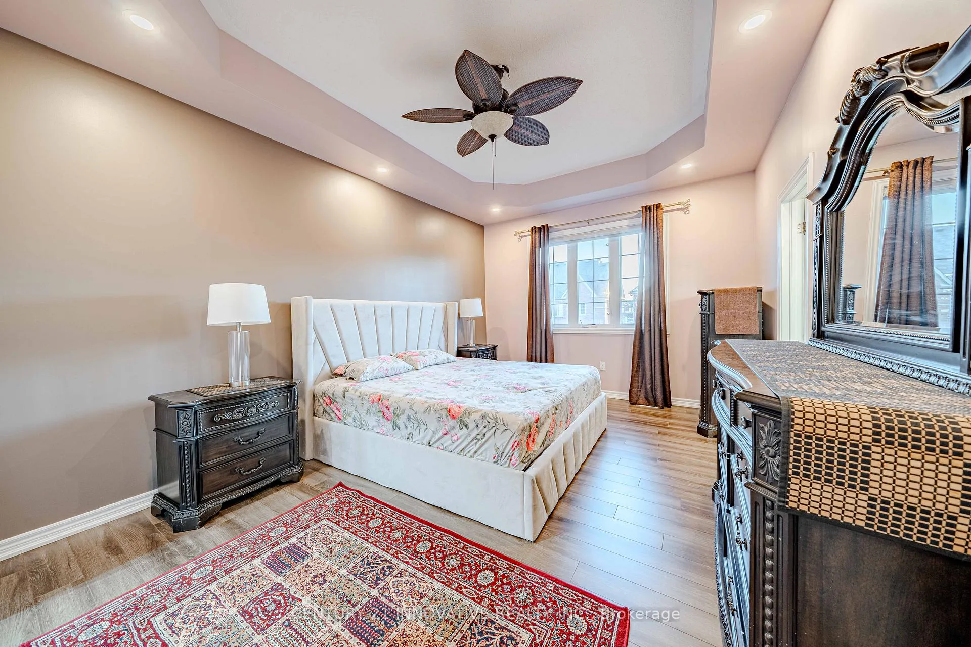 Photo 19 of 72 Killington Avenue, Vaughan, Kleinburg — HOMEH