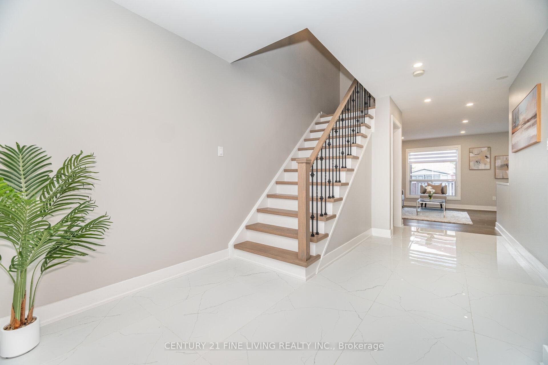 Photo 30 of 91 Wade Gate, Vaughan, Brownridge — HOMEH