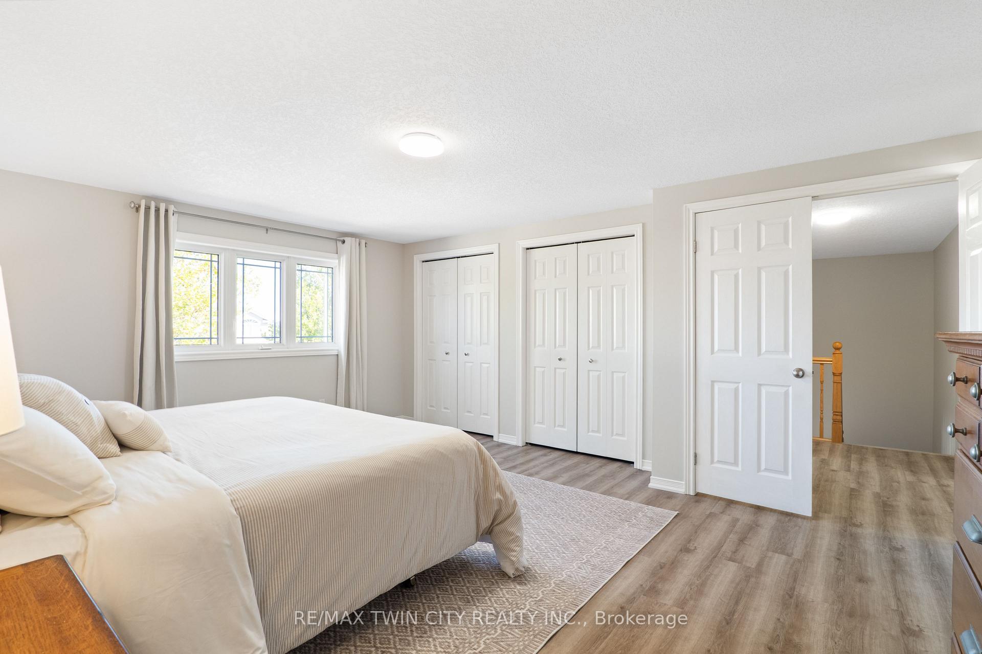 Photo 23 of 167 Bridgewater Crescent, Waterloo — HOMEH