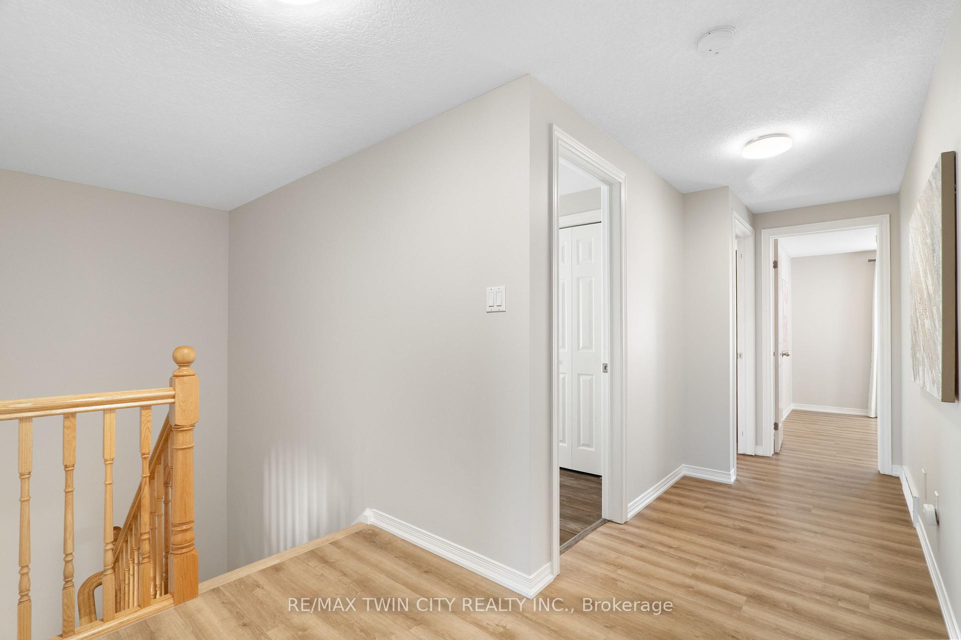Photo 29 of 167 Bridgewater Crescent, Waterloo — HOMEH