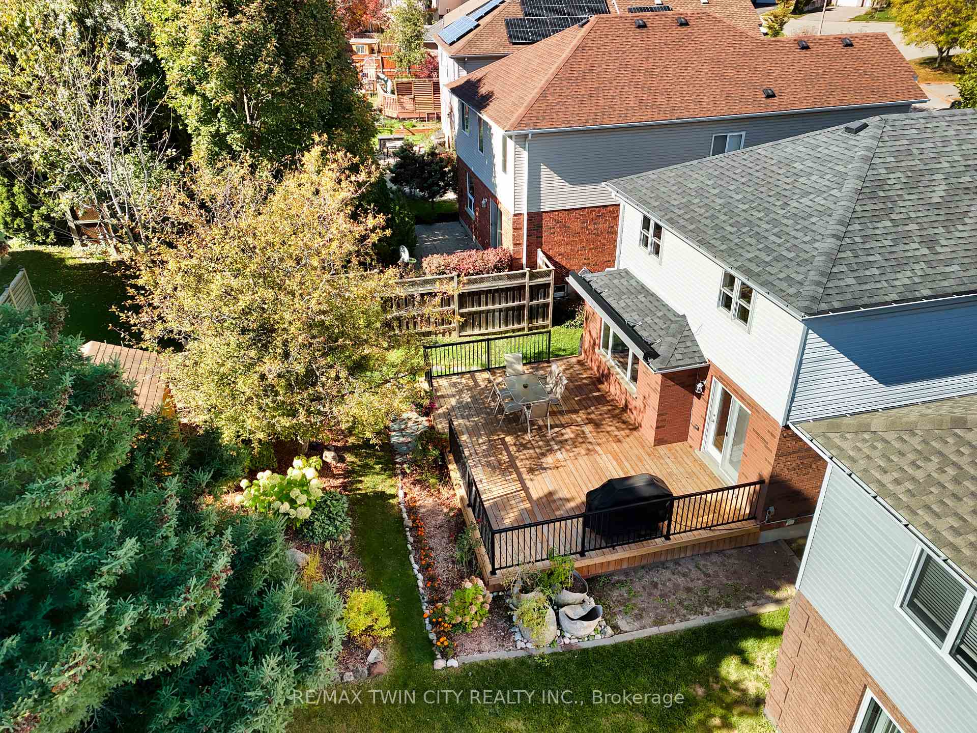 Photo 47 of 167 Bridgewater Crescent, Waterloo — HOMEH