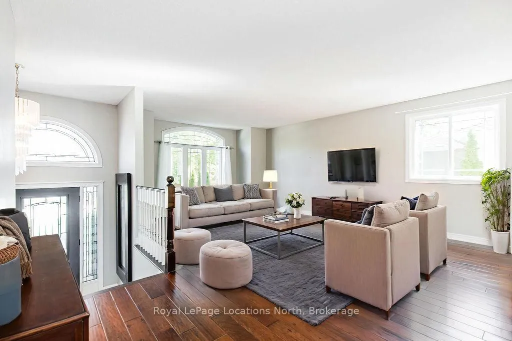 Photo 3 of 88 61ST Street S, Wasaga Beach — HOMEH