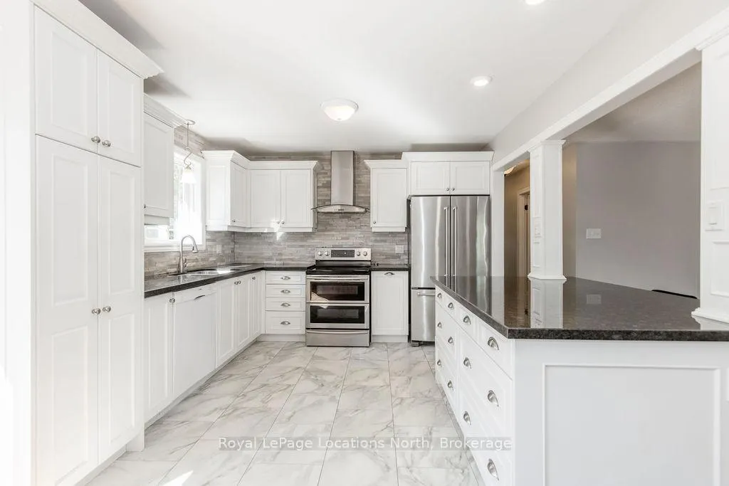 Photo 17 of 88 61ST Street S, Wasaga Beach — HOMEH