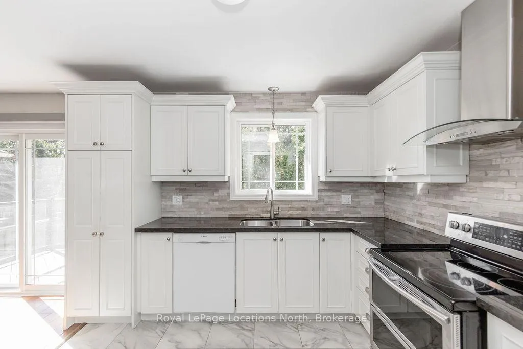 Photo 20 of 88 61ST Street S, Wasaga Beach — HOMEH