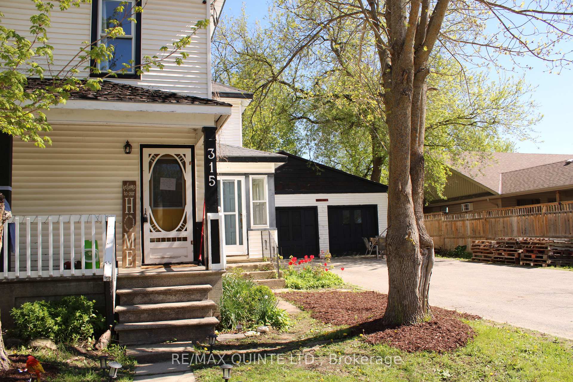 Front of 315 Arthur Street