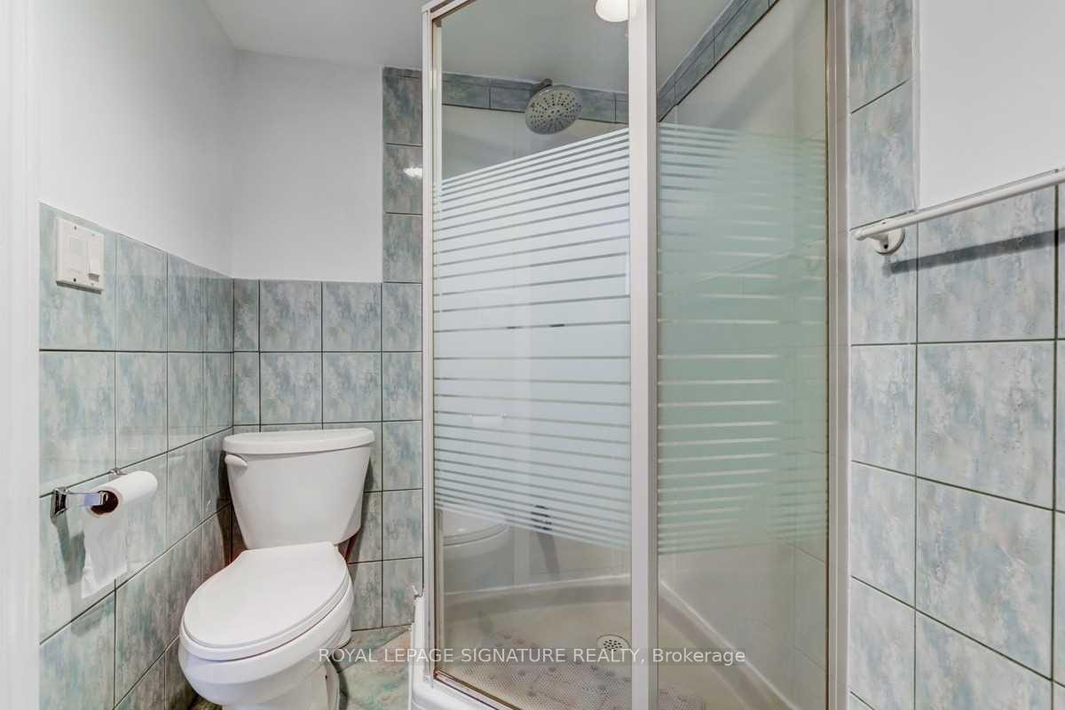 Photo 10 of Unit Bsmt, 40 Holmesdale Crescent, Toronto, Caledonia-Fairbank — HOMEH