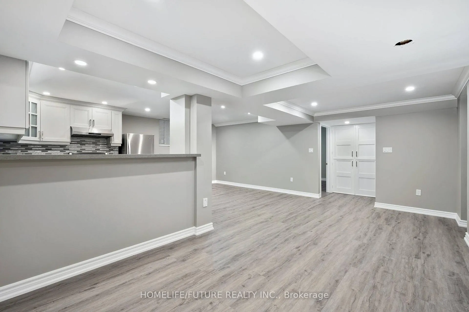 Photo 4 of Unit (Bsmt), 400 Grand Trunk Avenue, Vaughan, Patterson — HOMEH
