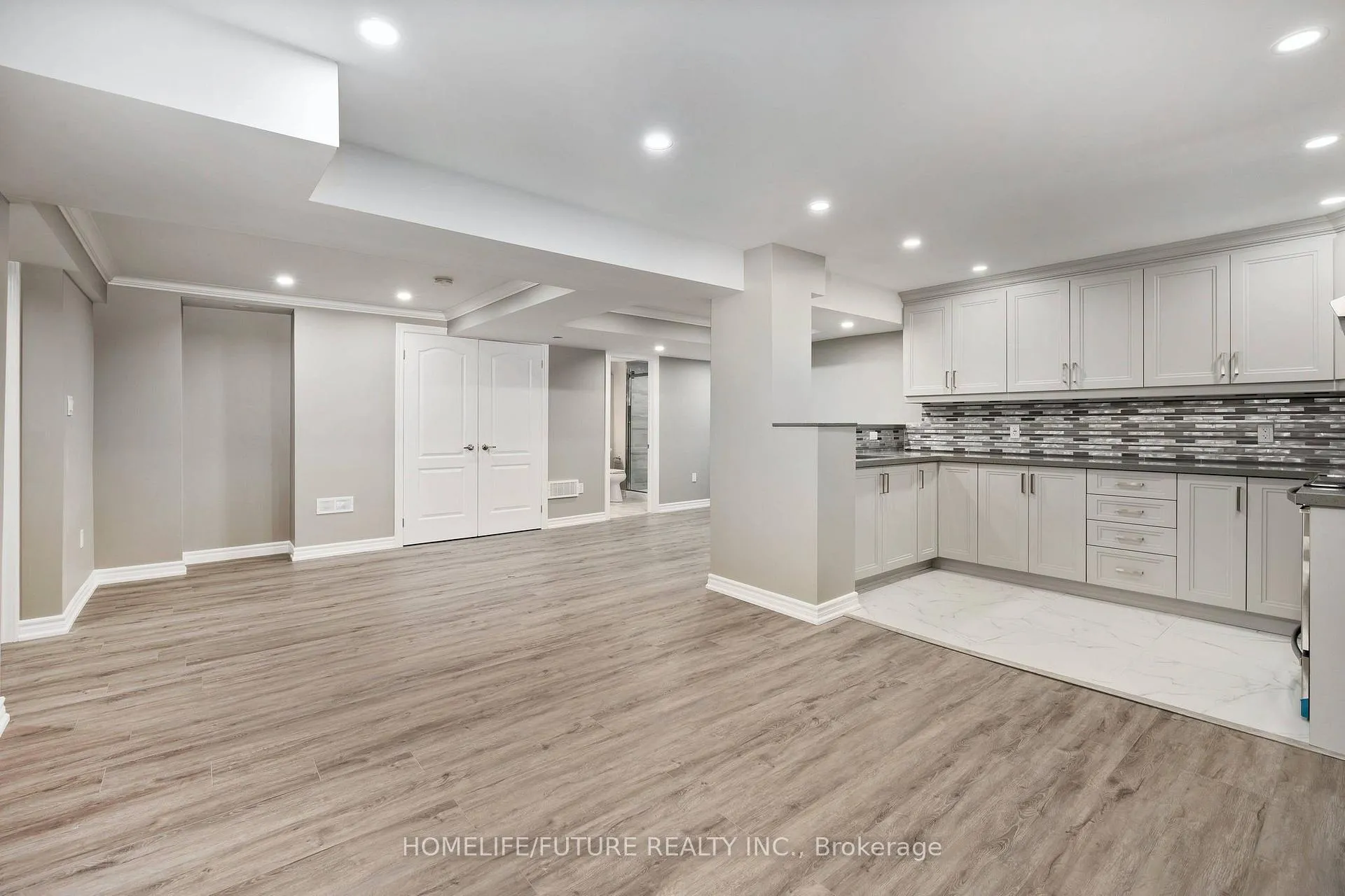 Photo 11 of Unit (Bsmt), 400 Grand Trunk Avenue, Vaughan, Patterson — HOMEH