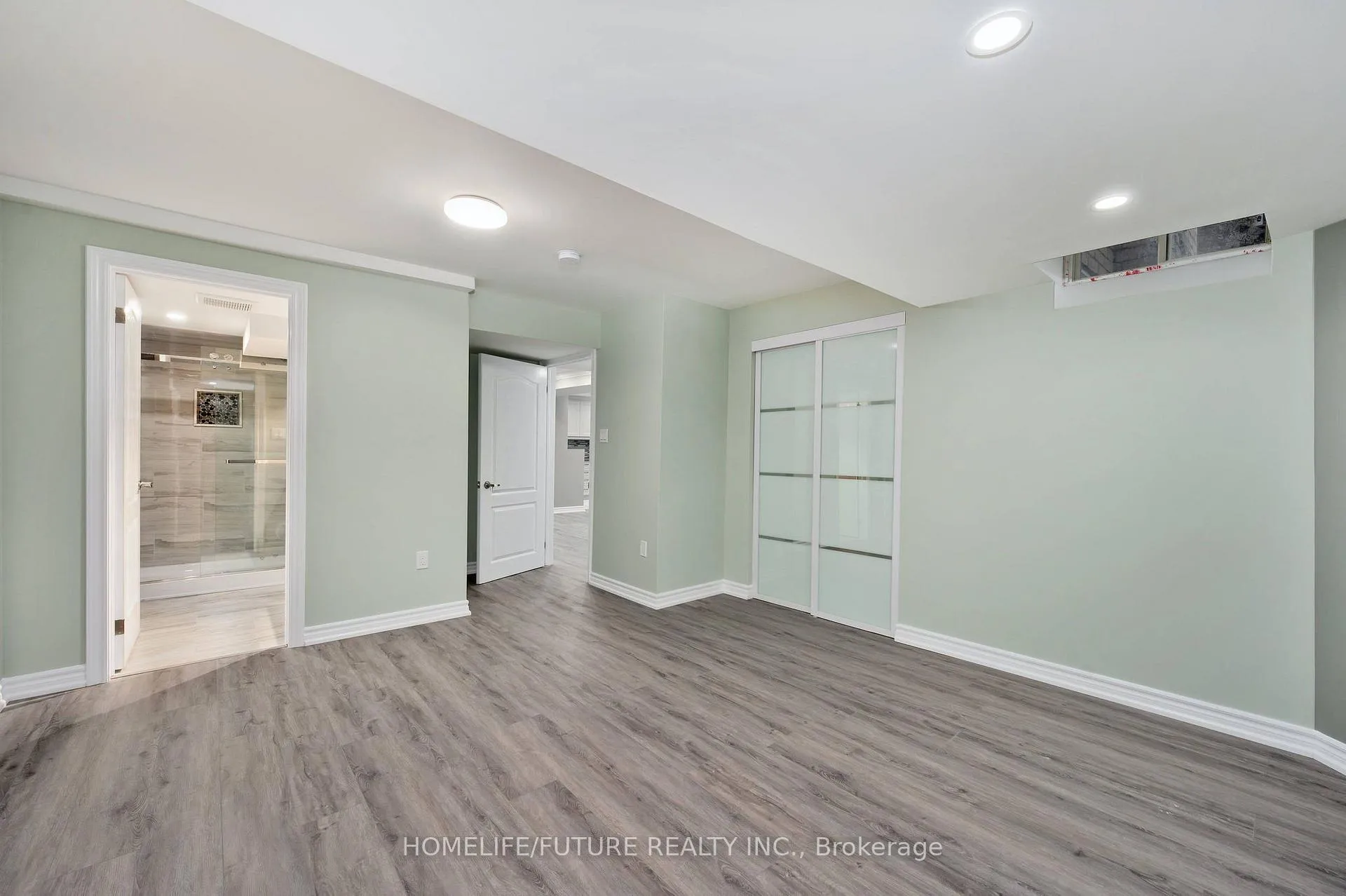 Photo 16 of Unit (Bsmt), 400 Grand Trunk Avenue, Vaughan, Patterson — HOMEH
