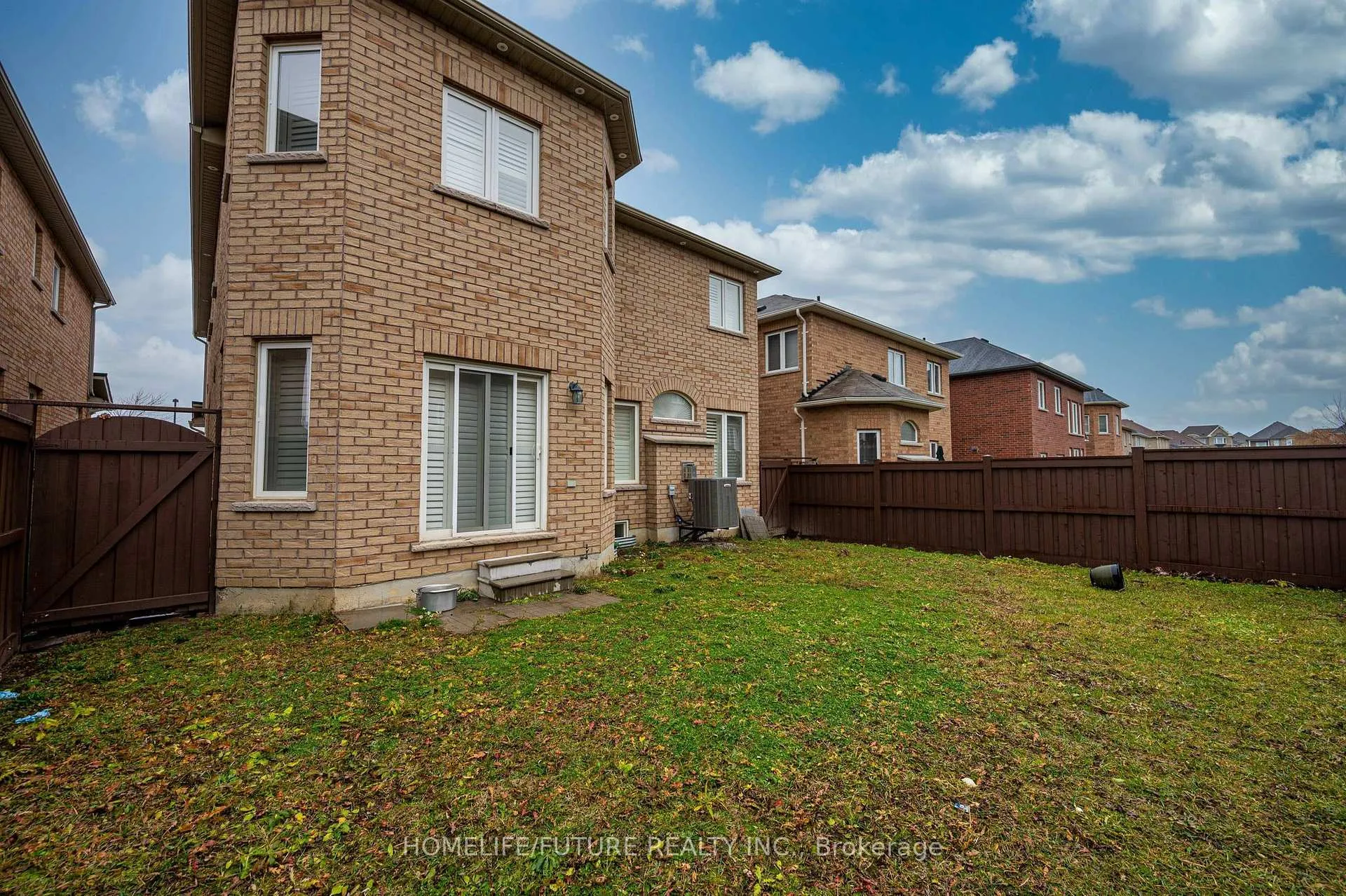Photo 20 of Unit (Bsmt), 400 Grand Trunk Avenue, Vaughan, Patterson — HOMEH
