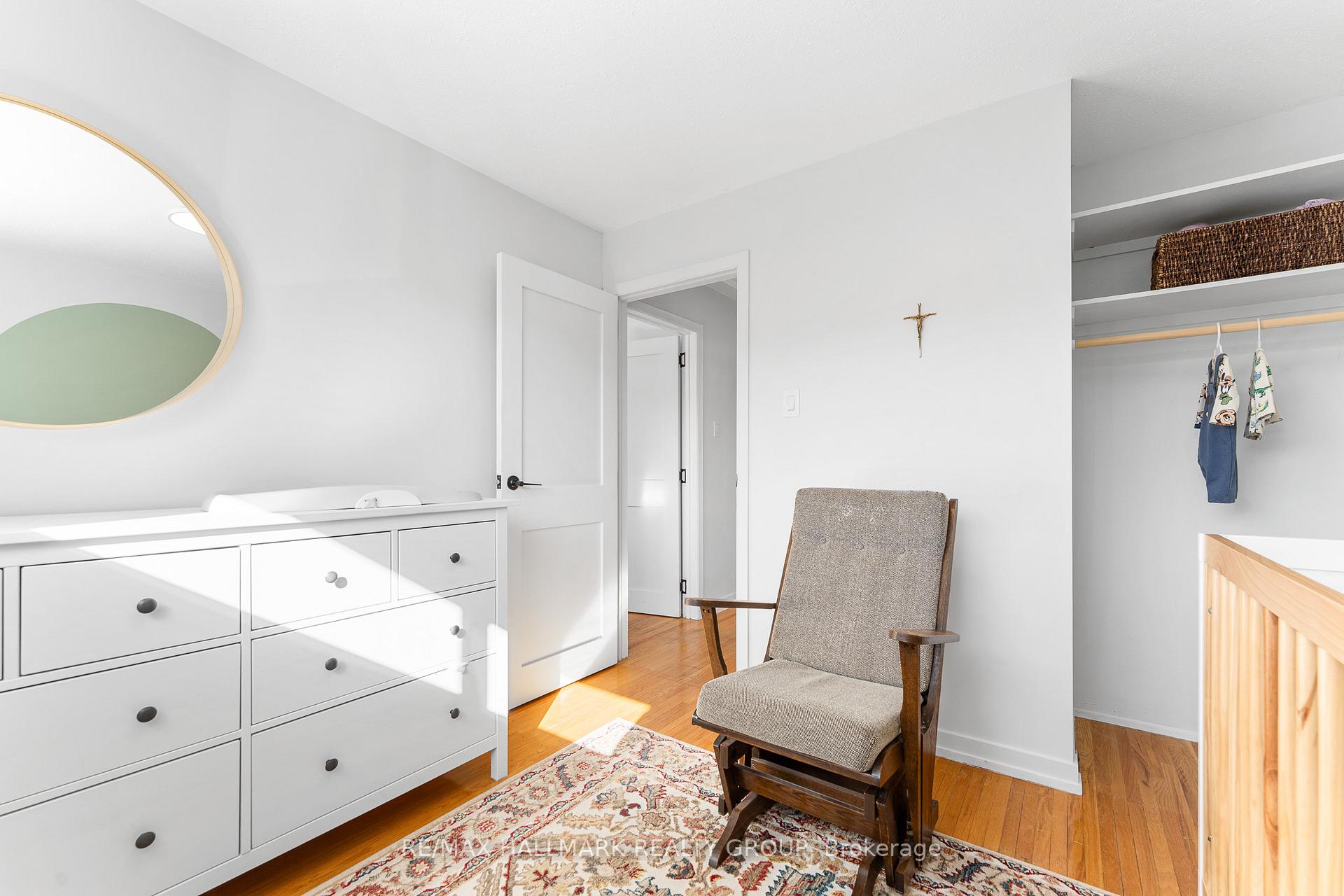Photo 23 of 1834 Cloverlawn Crescent, Ottawa, Beacon Hill South — HOMEH